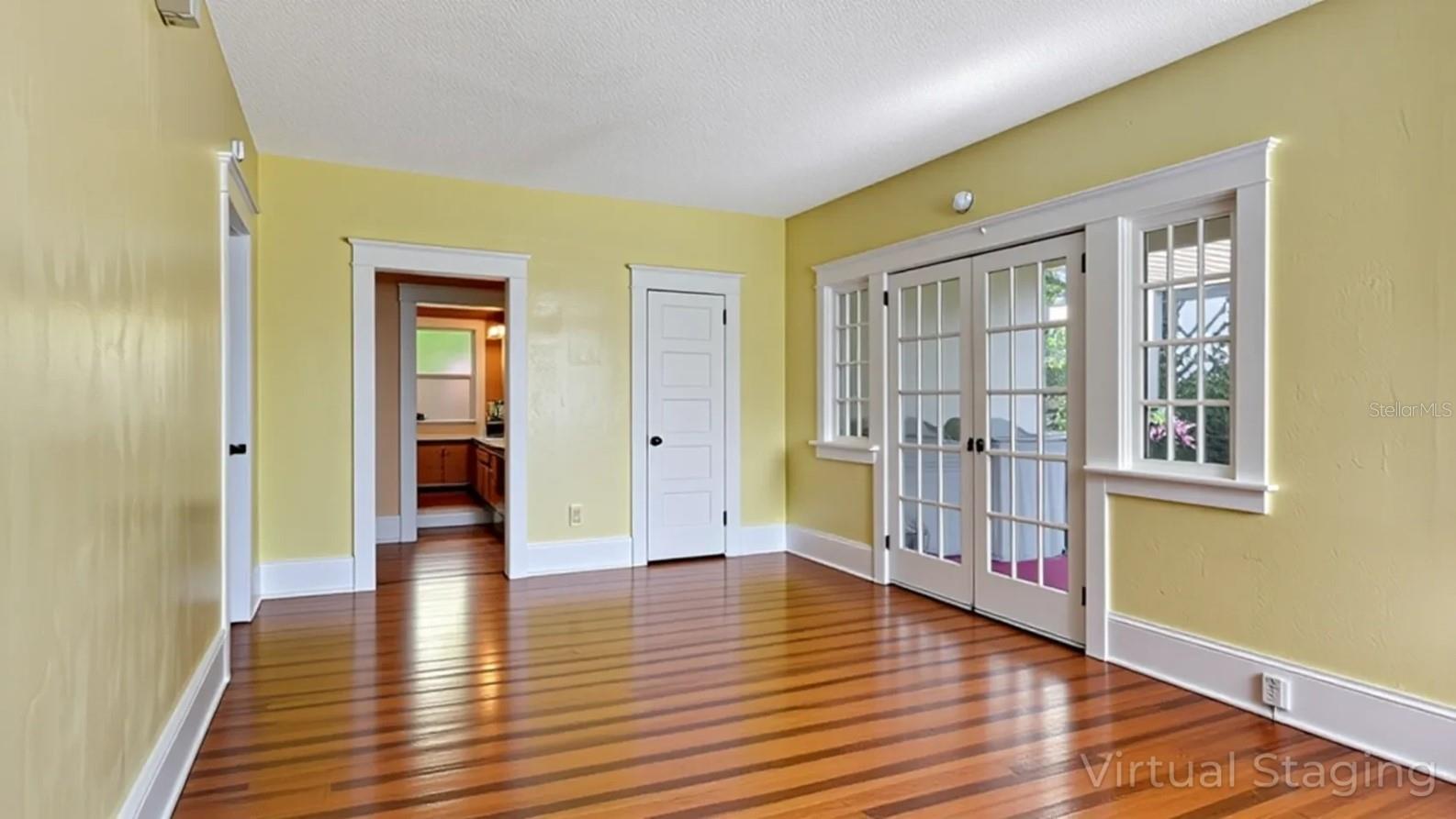 Image 12 of 65 For 213 Jessamine Boulevard