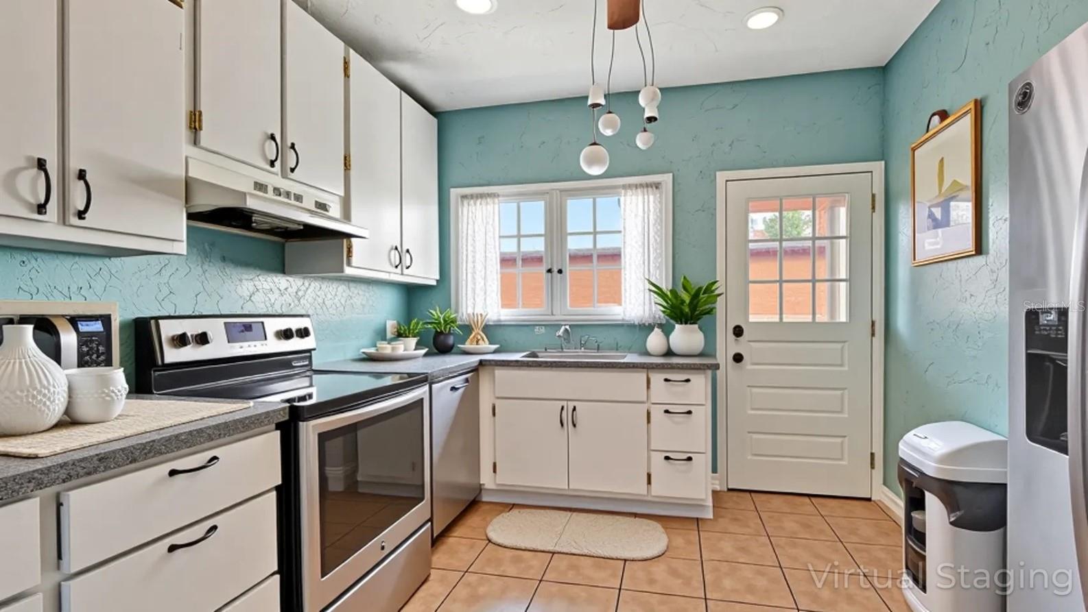 Image 15 of 65 For 213 Jessamine Boulevard