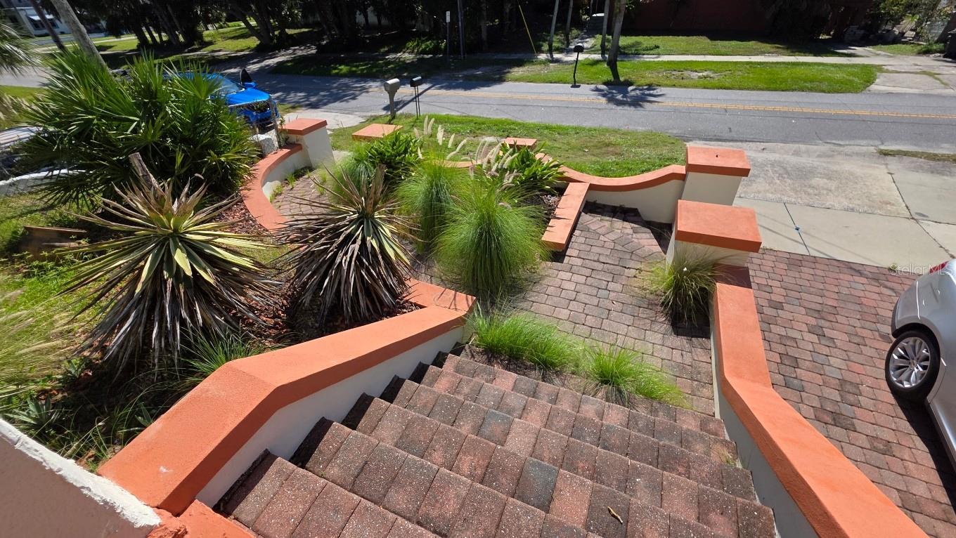 Image 3 of 65 For 213 Jessamine Boulevard