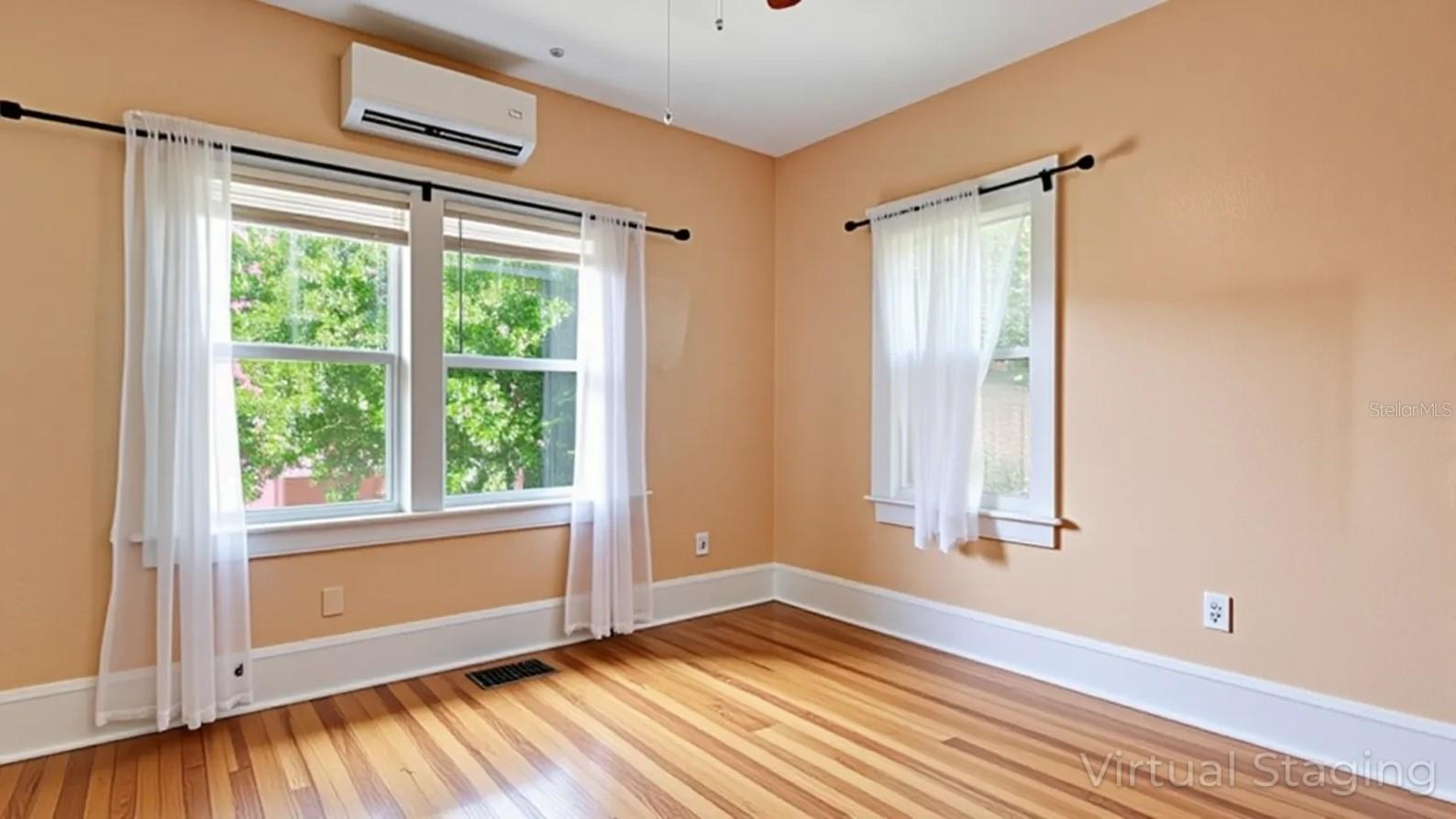 Image 31 of 65 For 213 Jessamine Boulevard