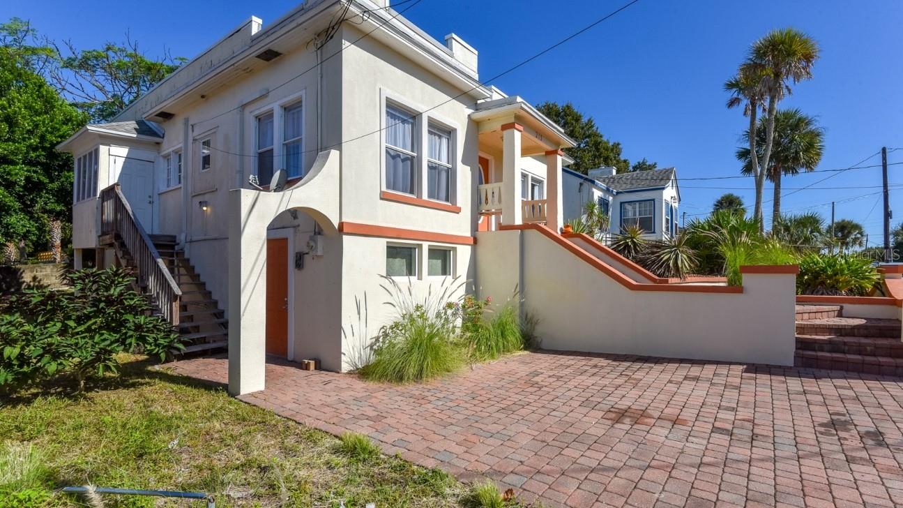 Image 39 of 65 For 213 Jessamine Boulevard