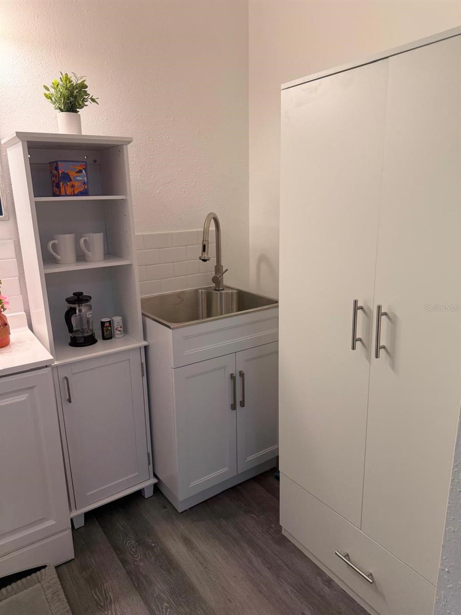 Image 3 of 14 For 8421 Orange Blossom Trail 269