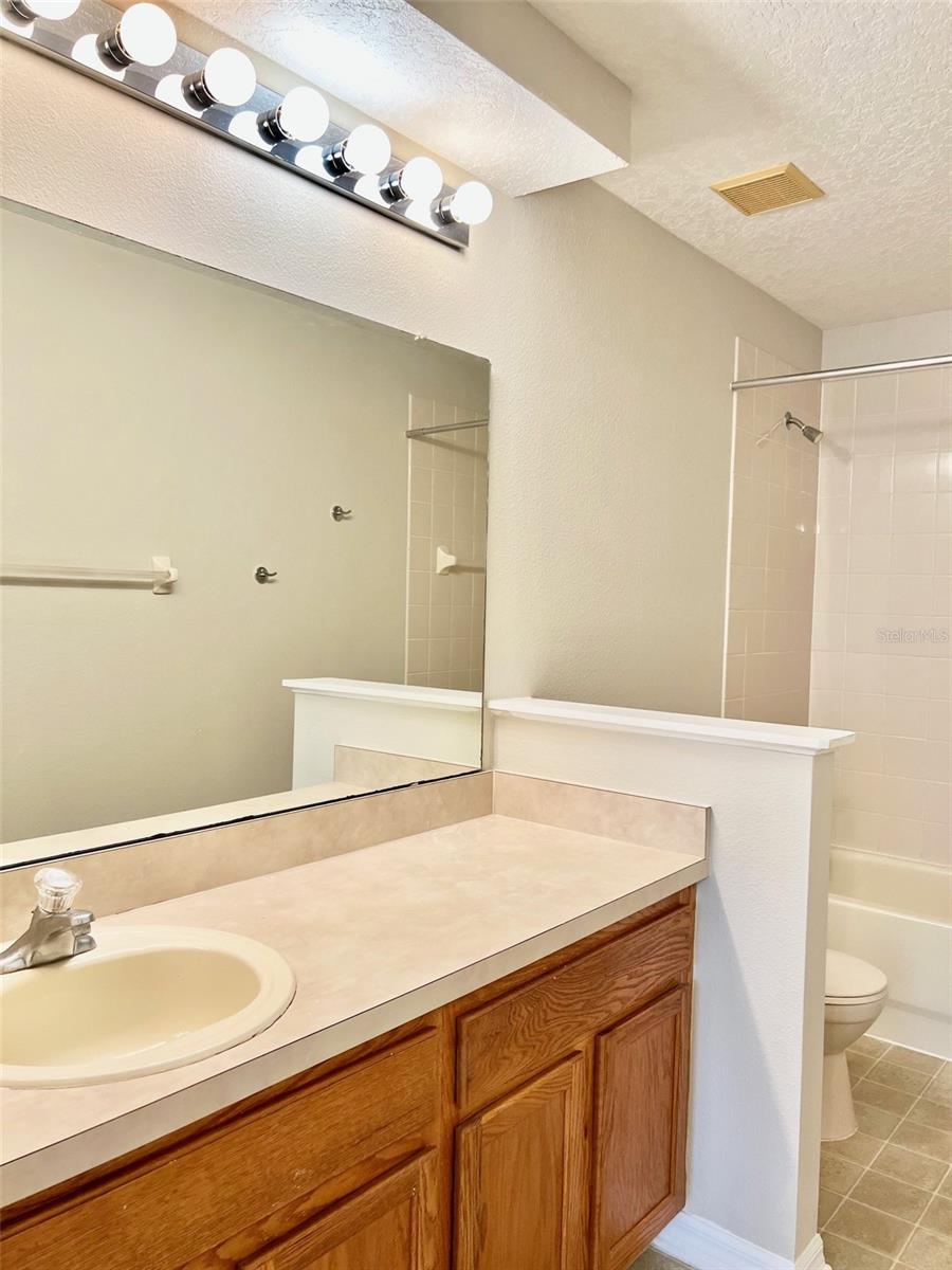 Image 17 of 28 For 12973 Lexington Summit Street