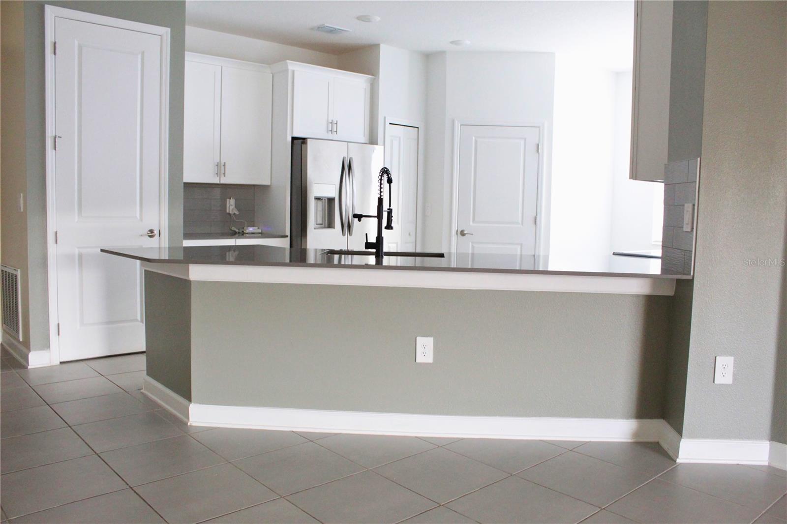 Image 6 of 15 For 4615 Wandsworth Way