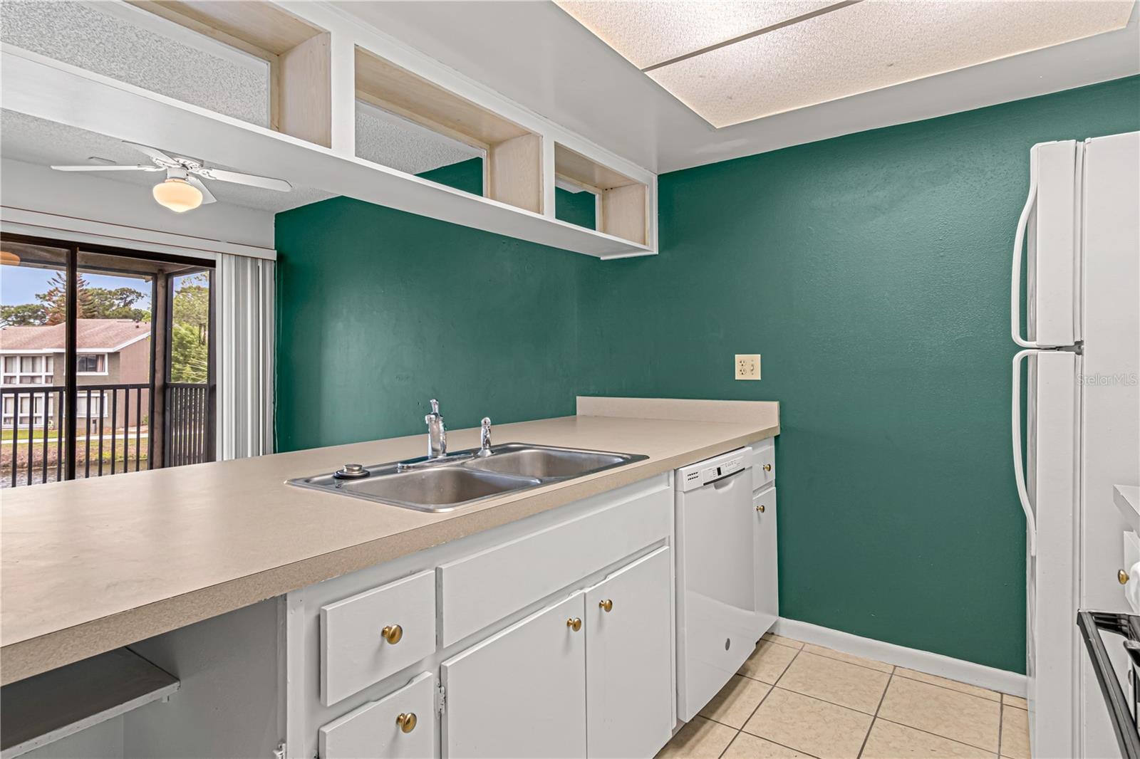 Image 14 of 32 For 5840 Peregrine Avenue 5840