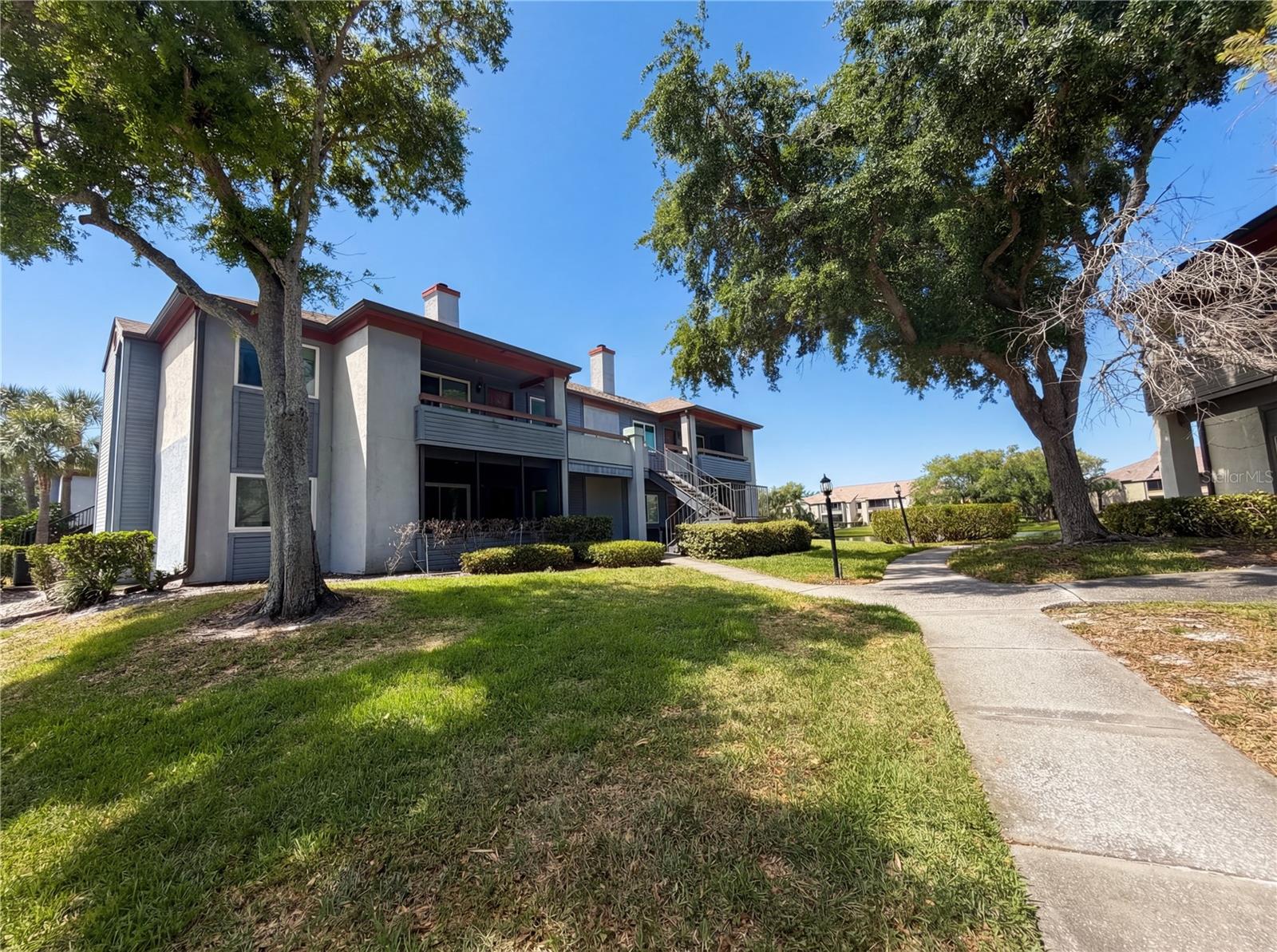 Image 2 of 27 For 10265 Gandy Boulevard N 1008