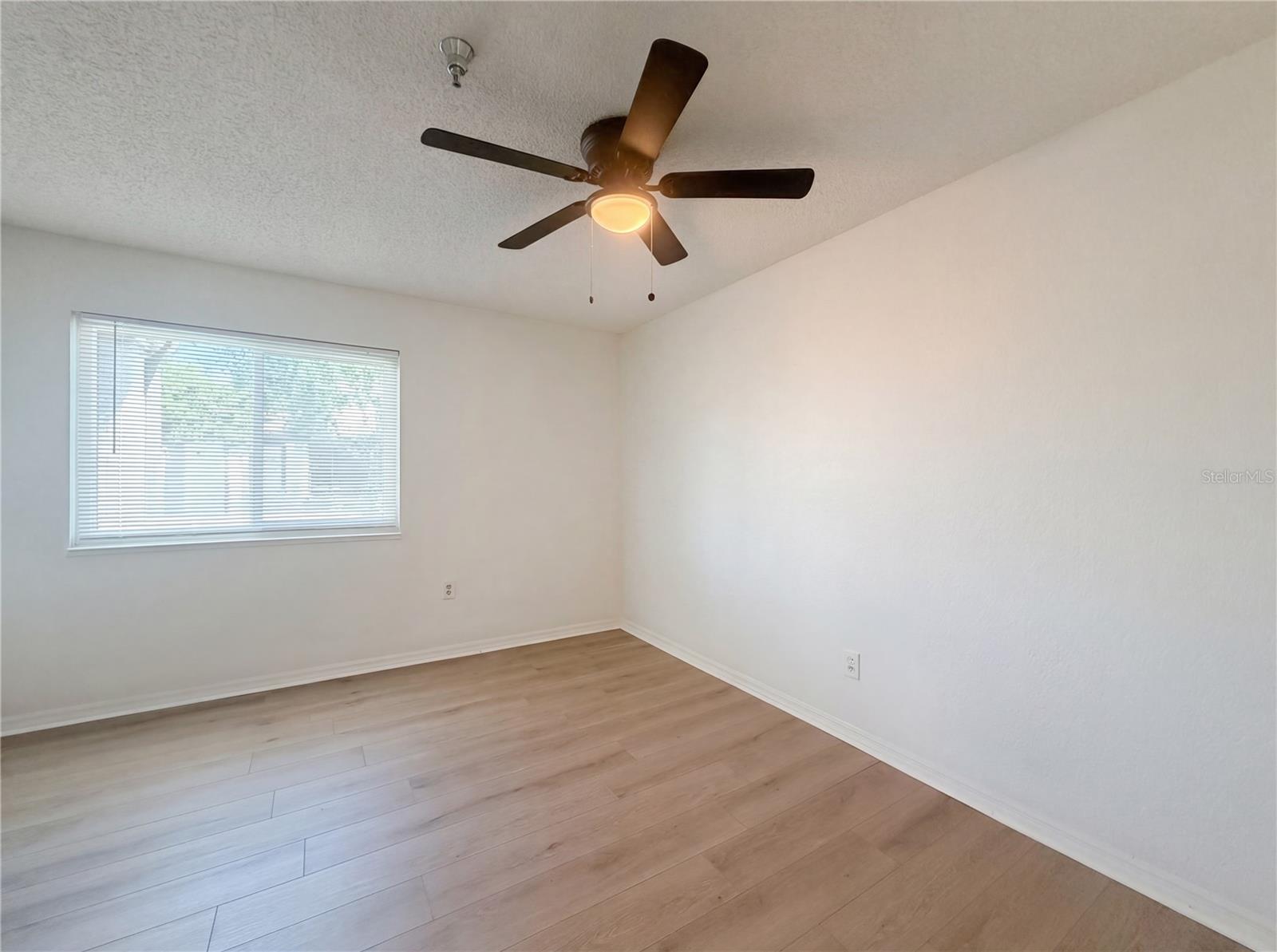 Image 20 of 27 For 10265 Gandy Boulevard N 1008