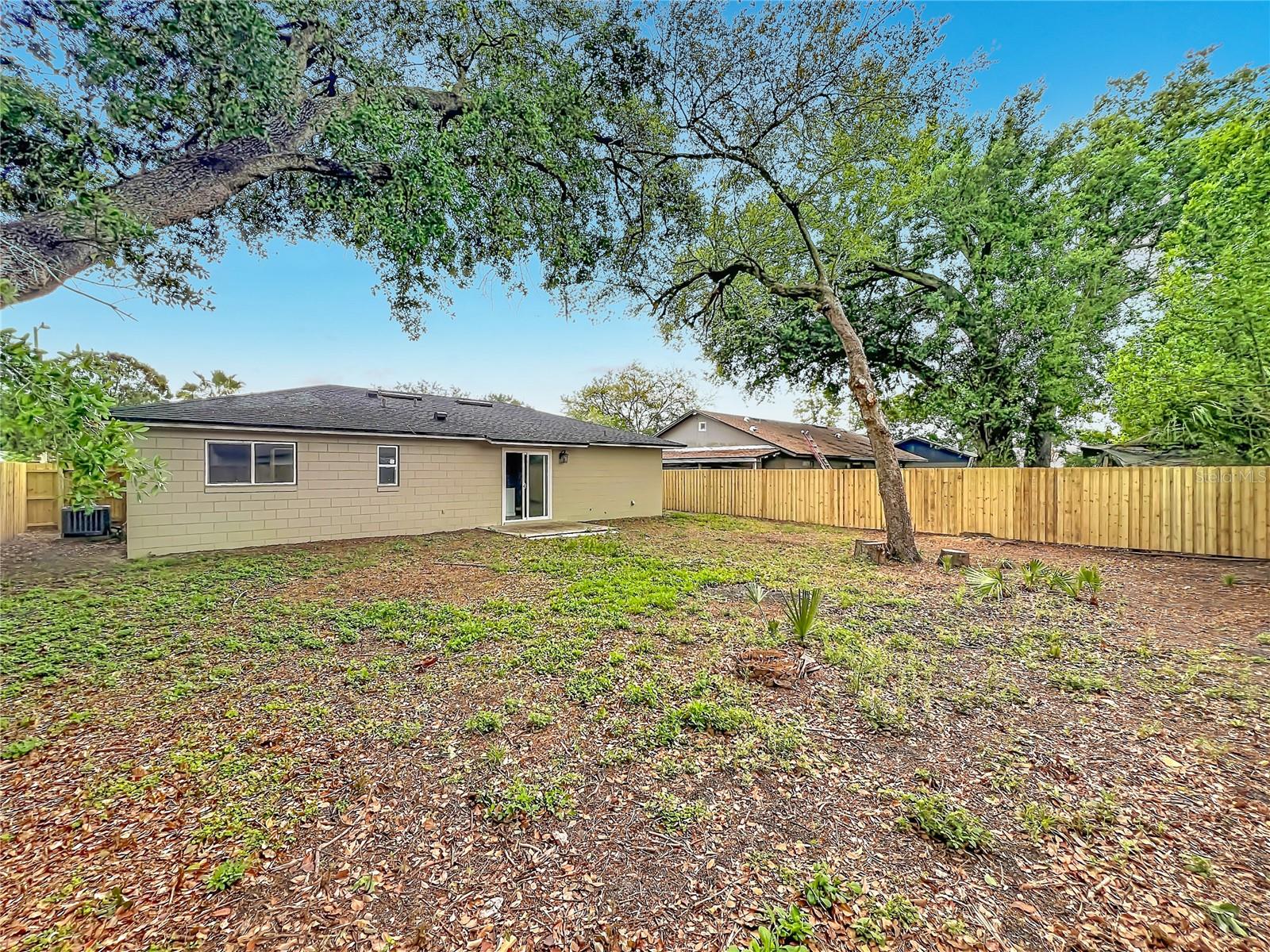 Listing photo id 28 for 6848 Compass Court