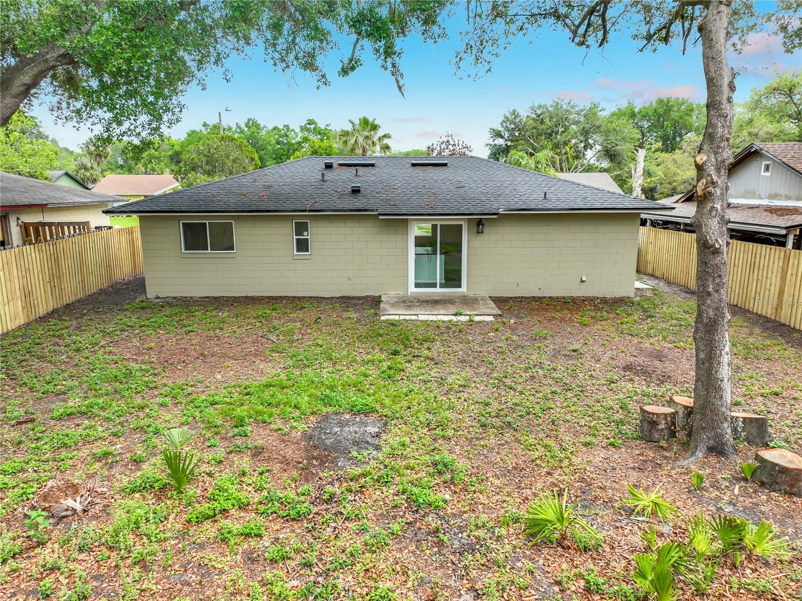 Listing photo id 36 for 6848 Compass Court