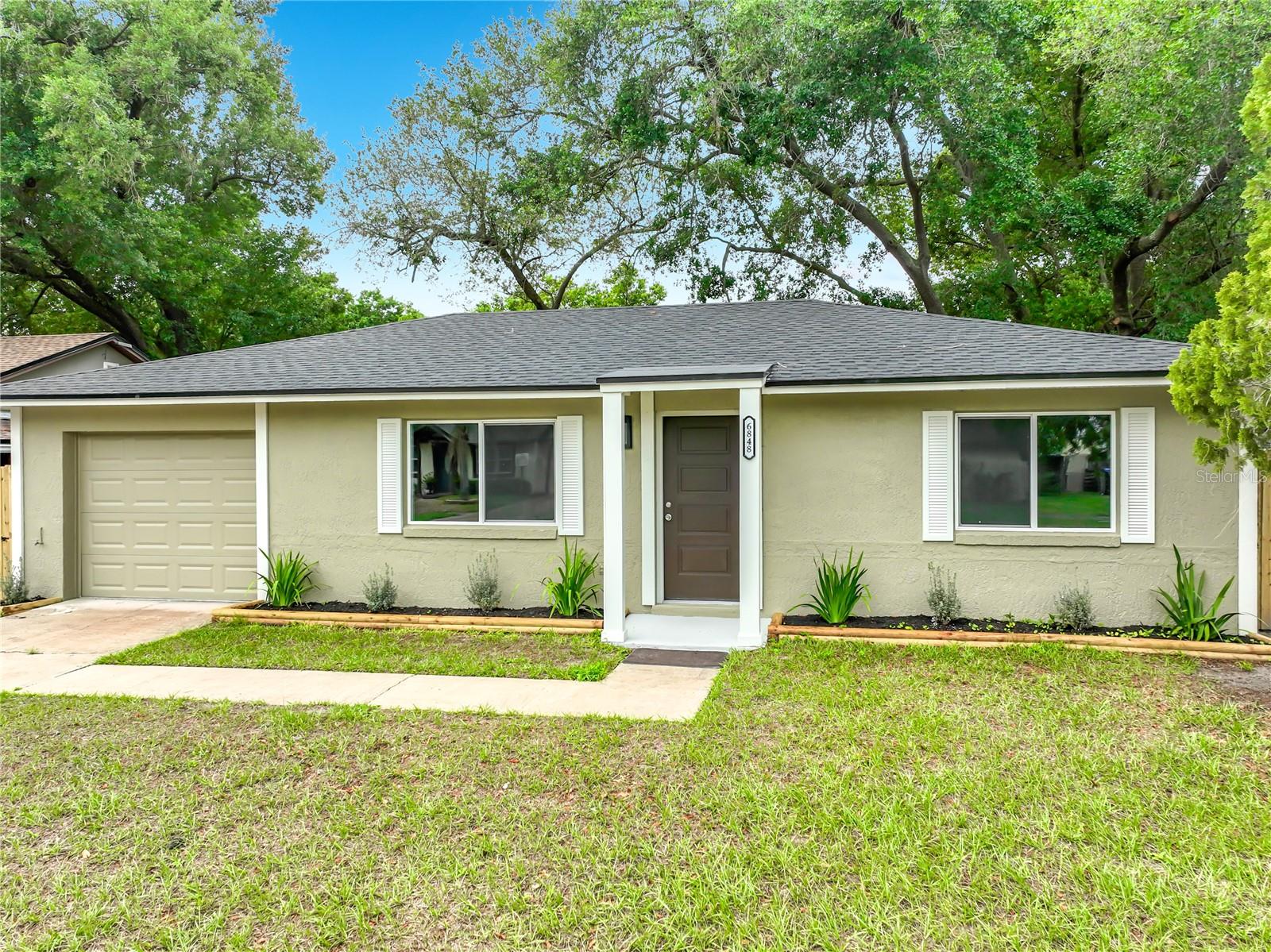 Listing photo id 45 for 6848 Compass Court