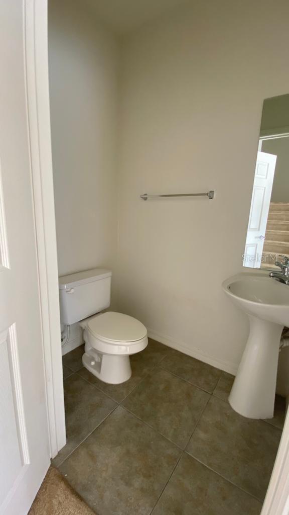 Image 10 of 17 For 2532 Grand Central Parkway 3