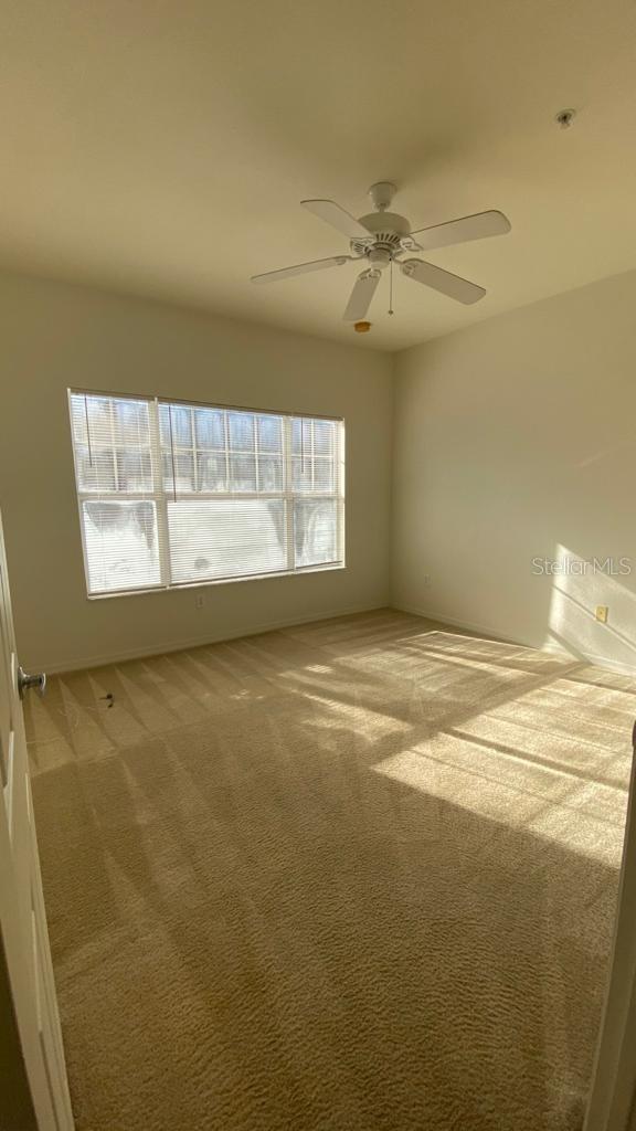 Image 13 of 17 For 2532 Grand Central Parkway 3