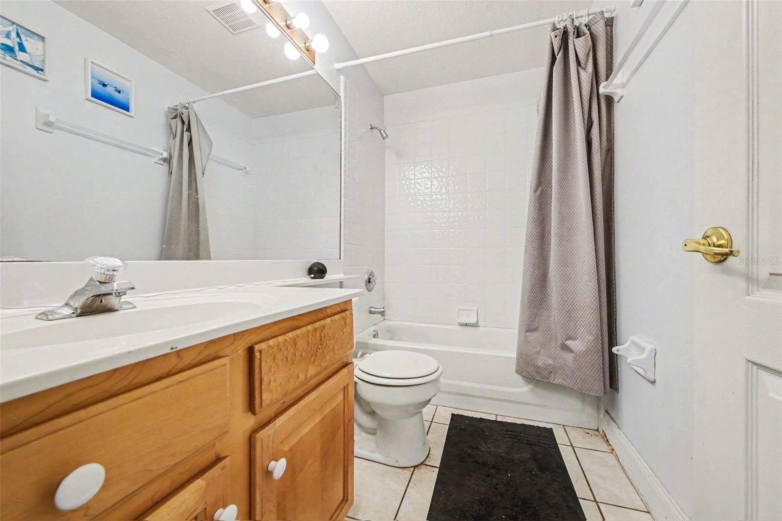 Image 21 of 29 For 1054 Winding Waters Circle