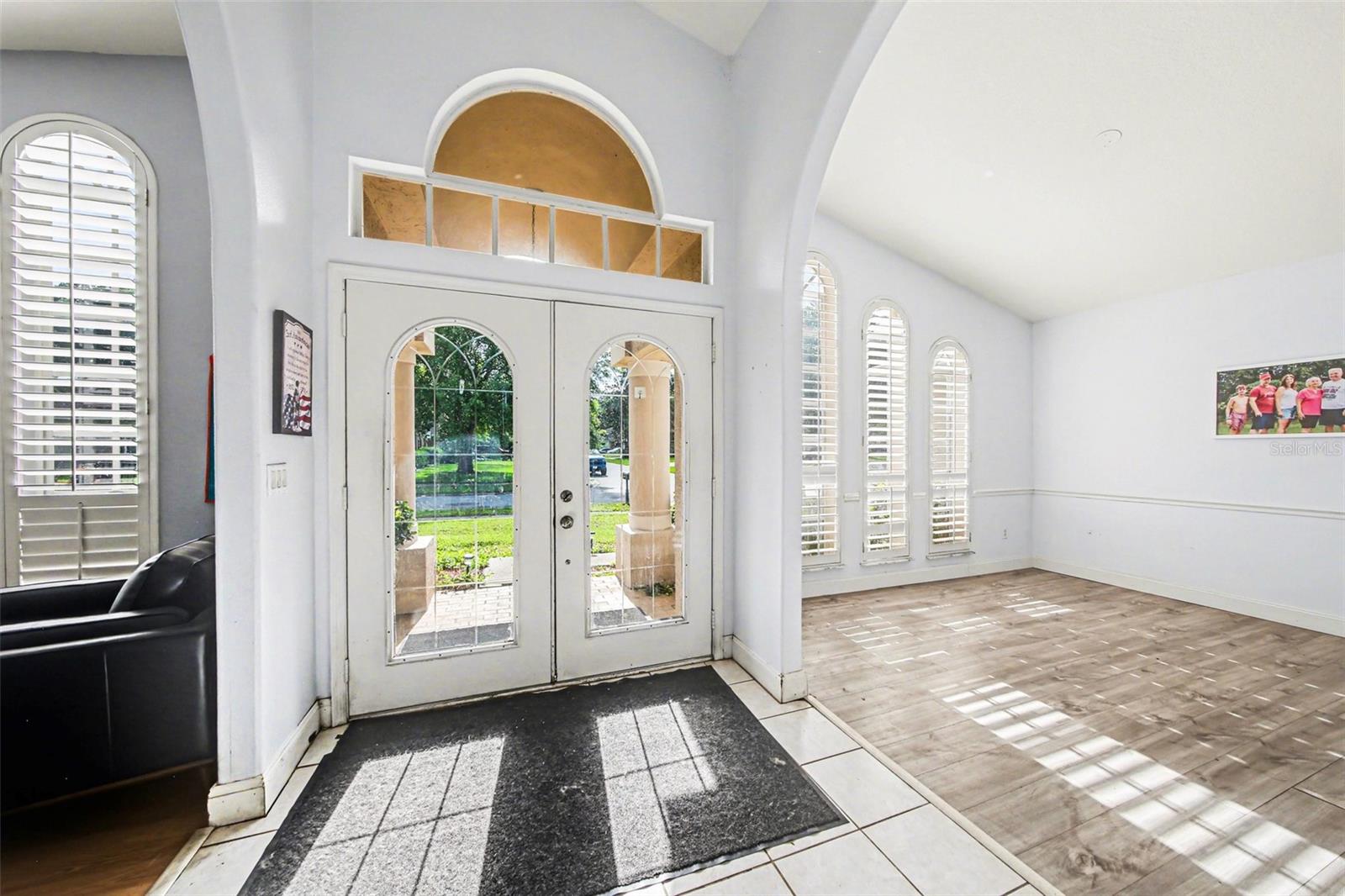 Image 4 of 29 For 1054 Winding Waters Circle