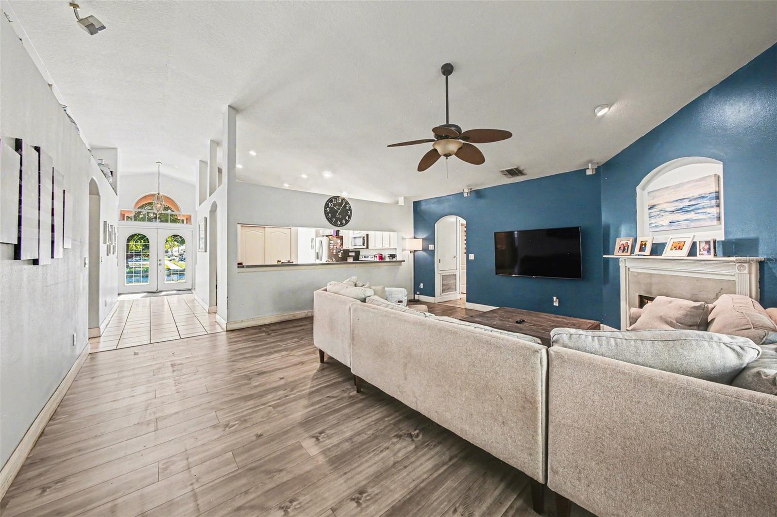 Image 7 of 29 For 1054 Winding Waters Circle