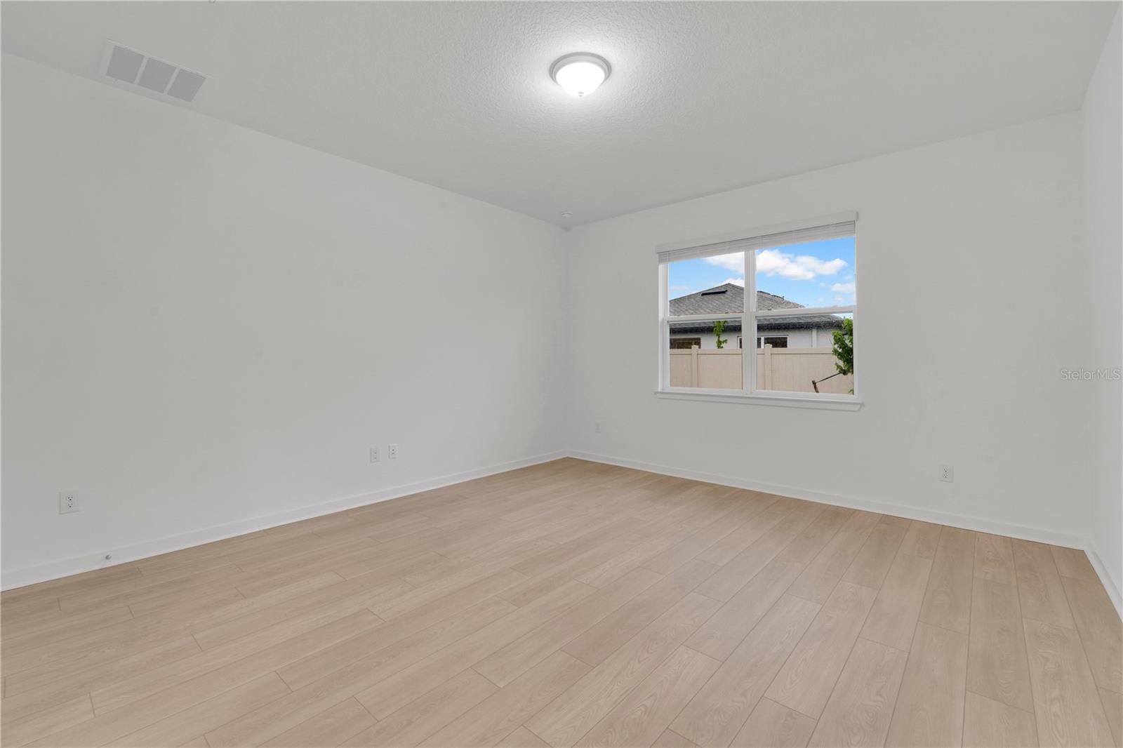 Image 13 of 39 For 6573 Asbury Barnes Lane