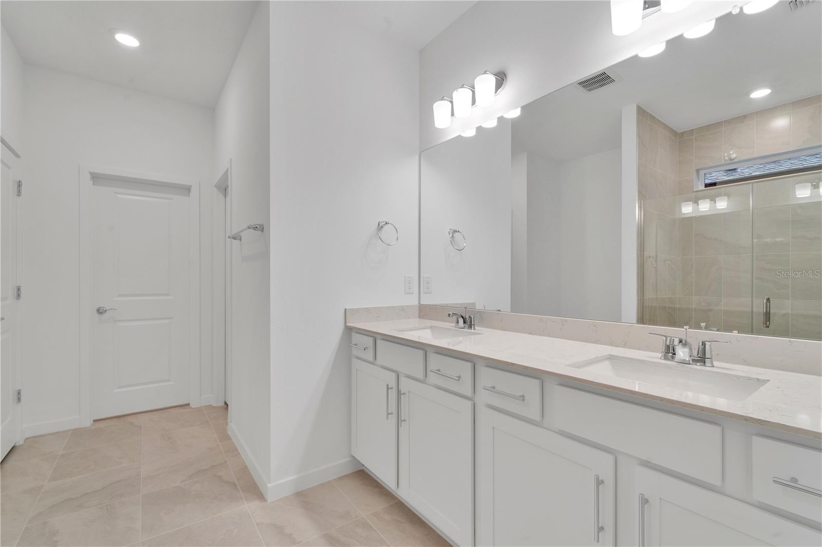 Image 14 of 39 For 6573 Asbury Barnes Lane