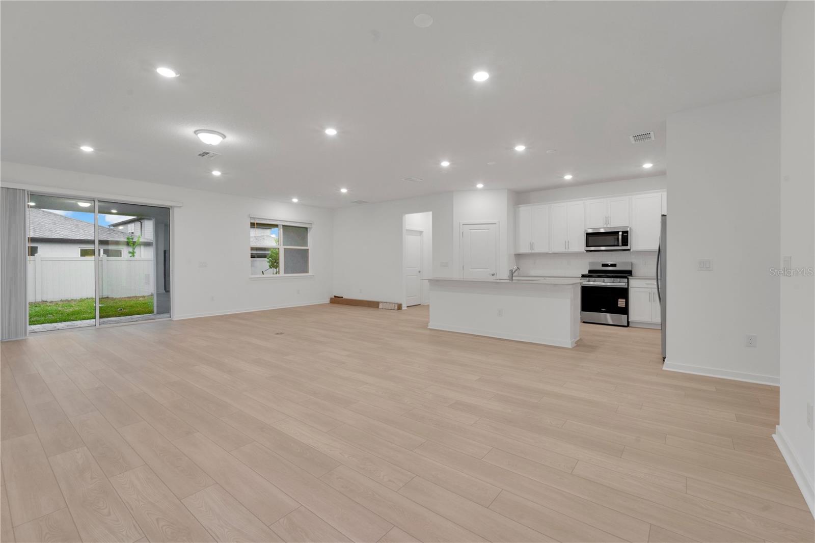 Image 7 of 39 For 6573 Asbury Barnes Lane