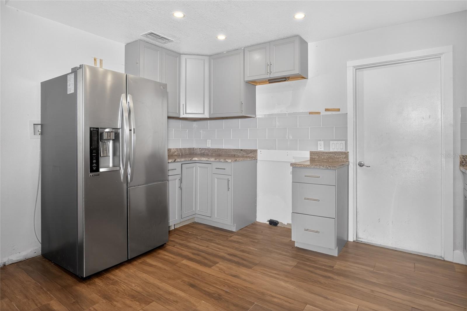 Image 7 of 34 For 7023 Talbot Drive