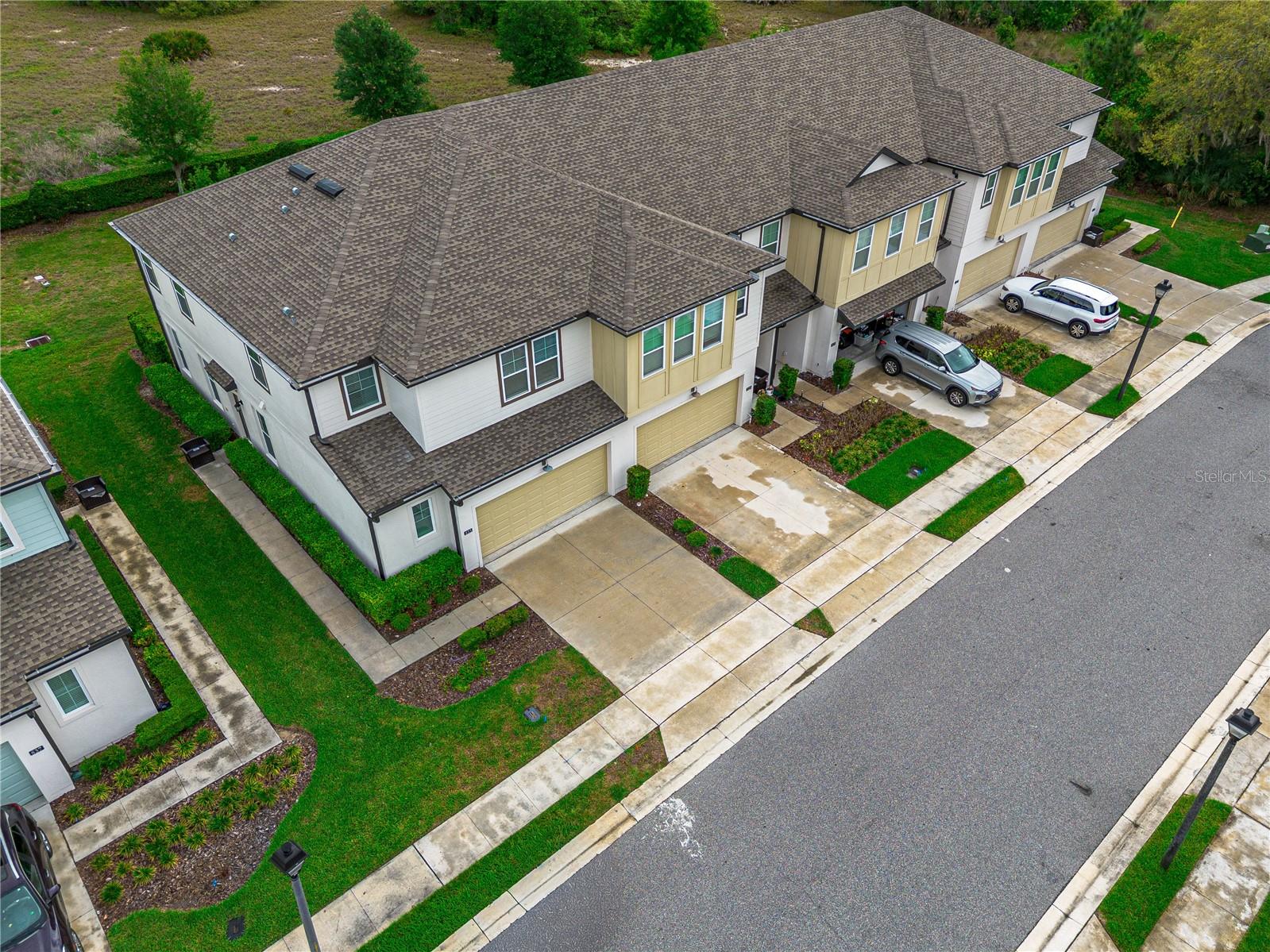 Image 32 of 35 For 833 Benoi Drive