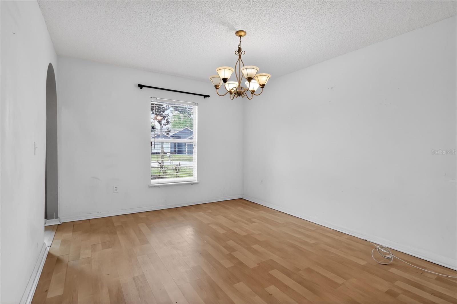 Image 3 of 5 For 307 Pleasant Gardens Drive