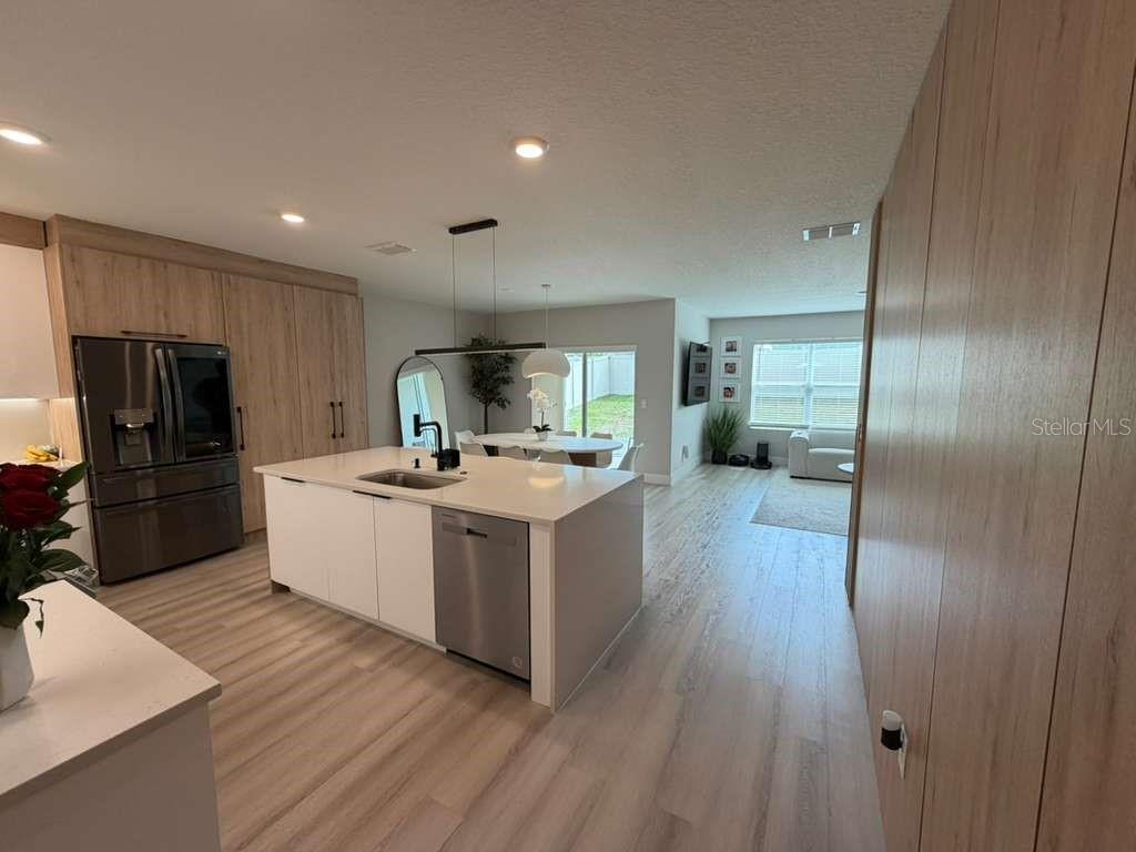 Image 17 of 34 For 33412 Country House Drive