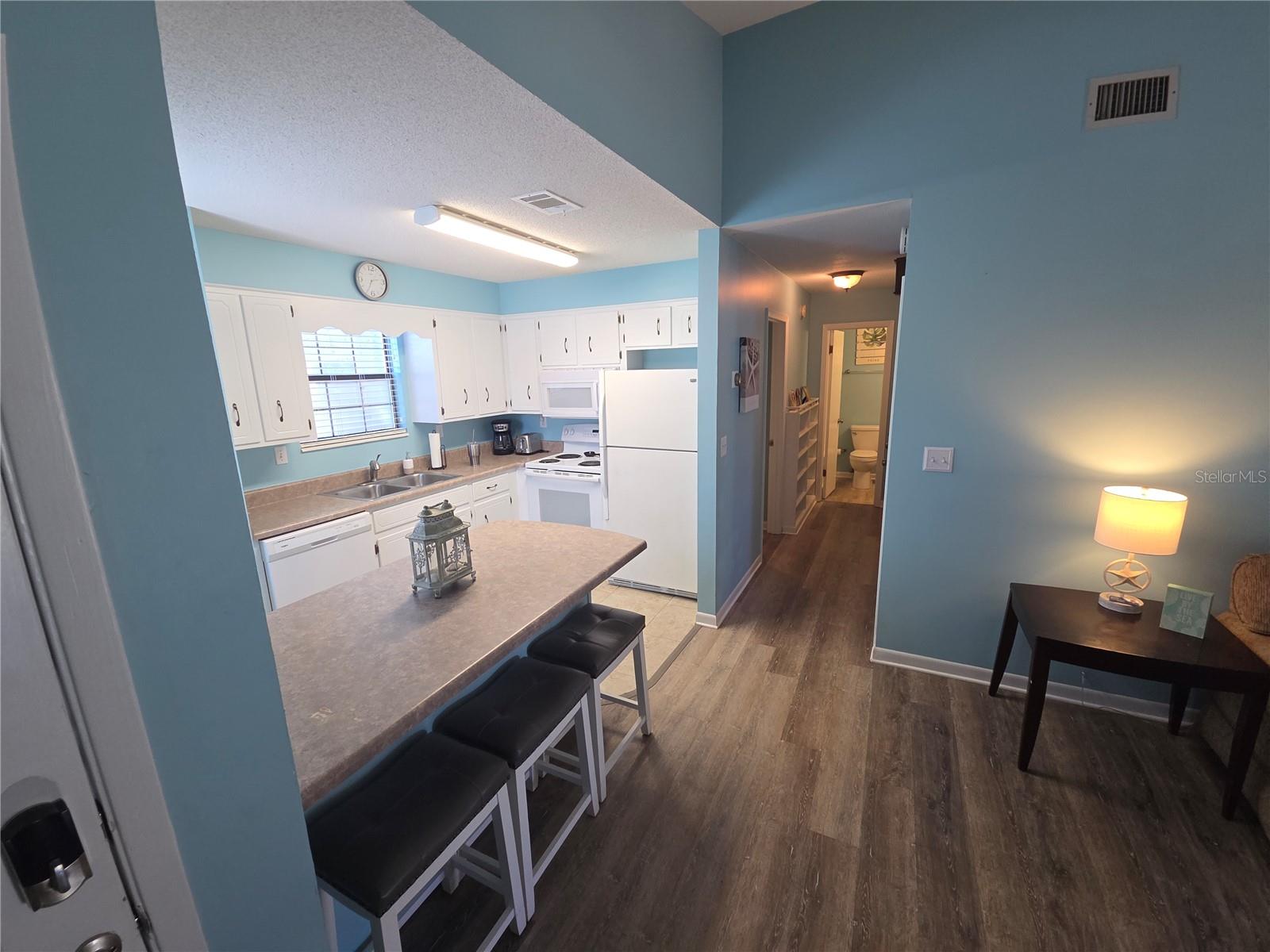 Image 4 of 10 For 644 16th Street