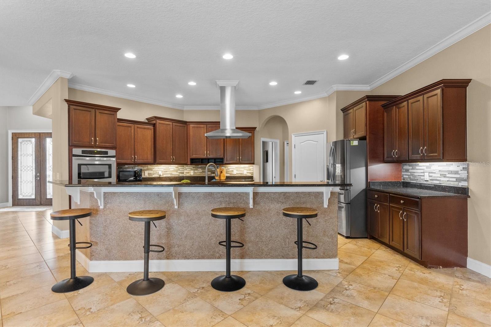 Image 12 of 83 For 19345 Mardi Gras Street