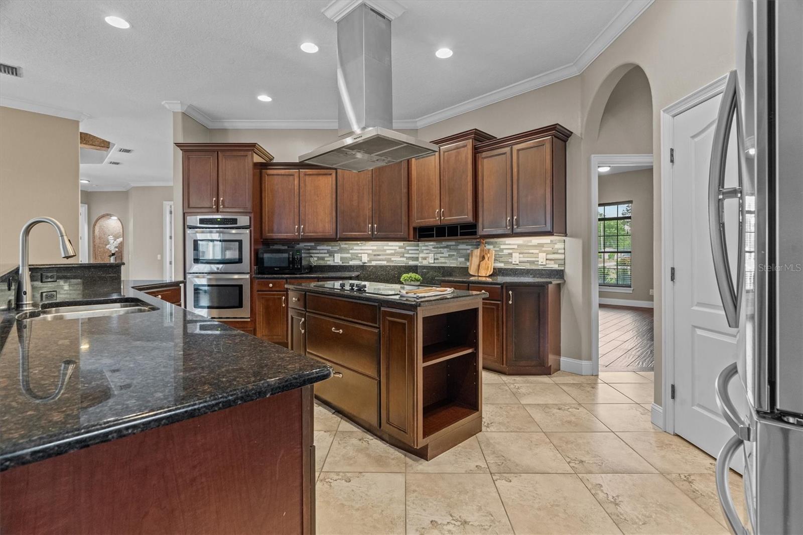 Image 16 of 83 For 19345 Mardi Gras Street