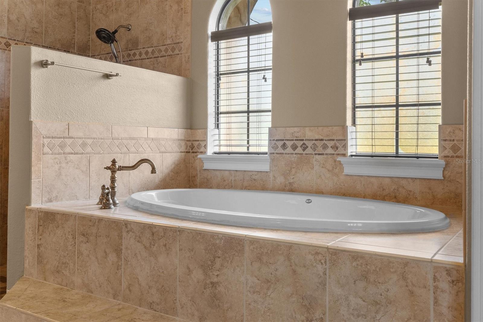 Image 26 of 83 For 19345 Mardi Gras Street