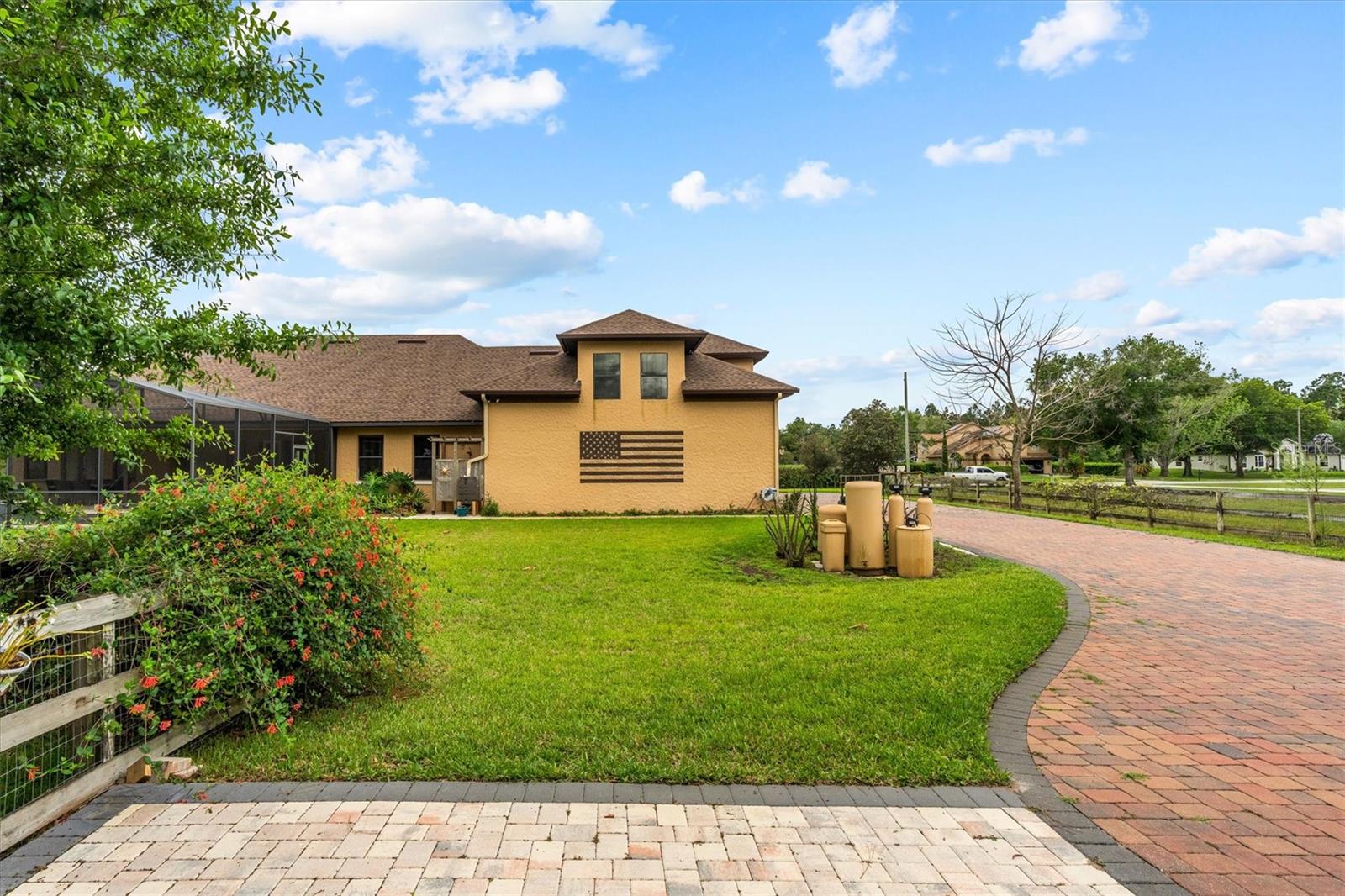 Image 58 of 83 For 19345 Mardi Gras Street