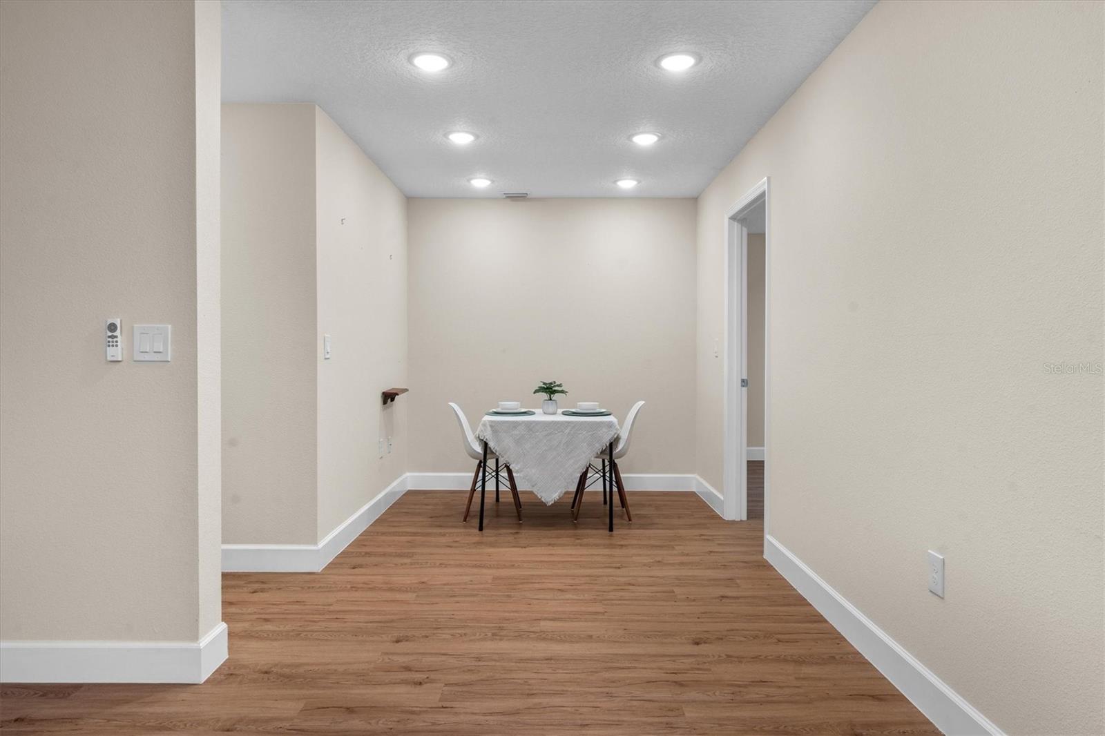 Image 68 of 83 For 19345 Mardi Gras Street