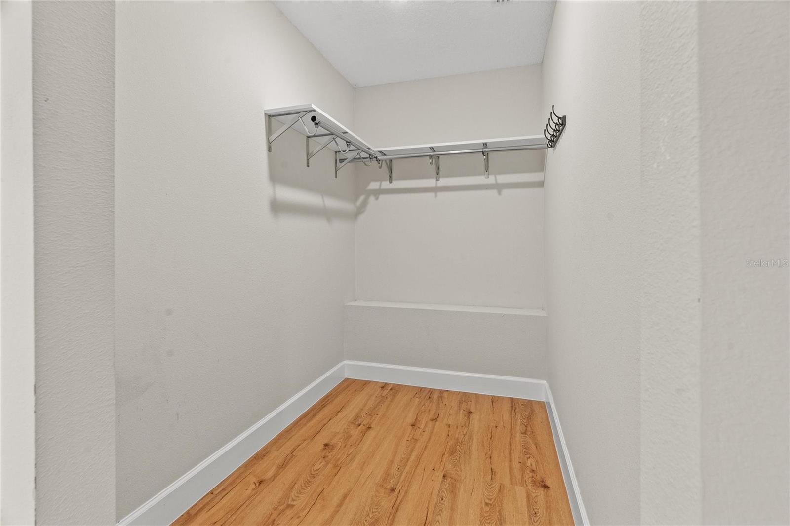 Image 71 of 83 For 19345 Mardi Gras Street