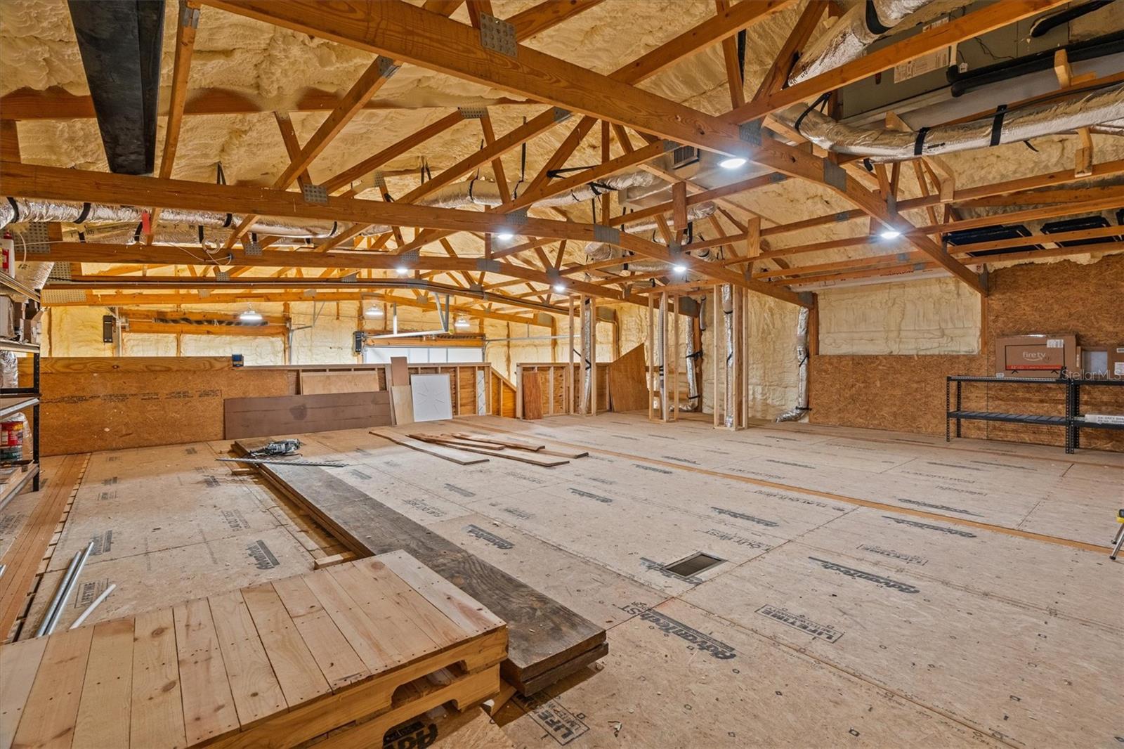 Image 79 of 83 For 19345 Mardi Gras Street