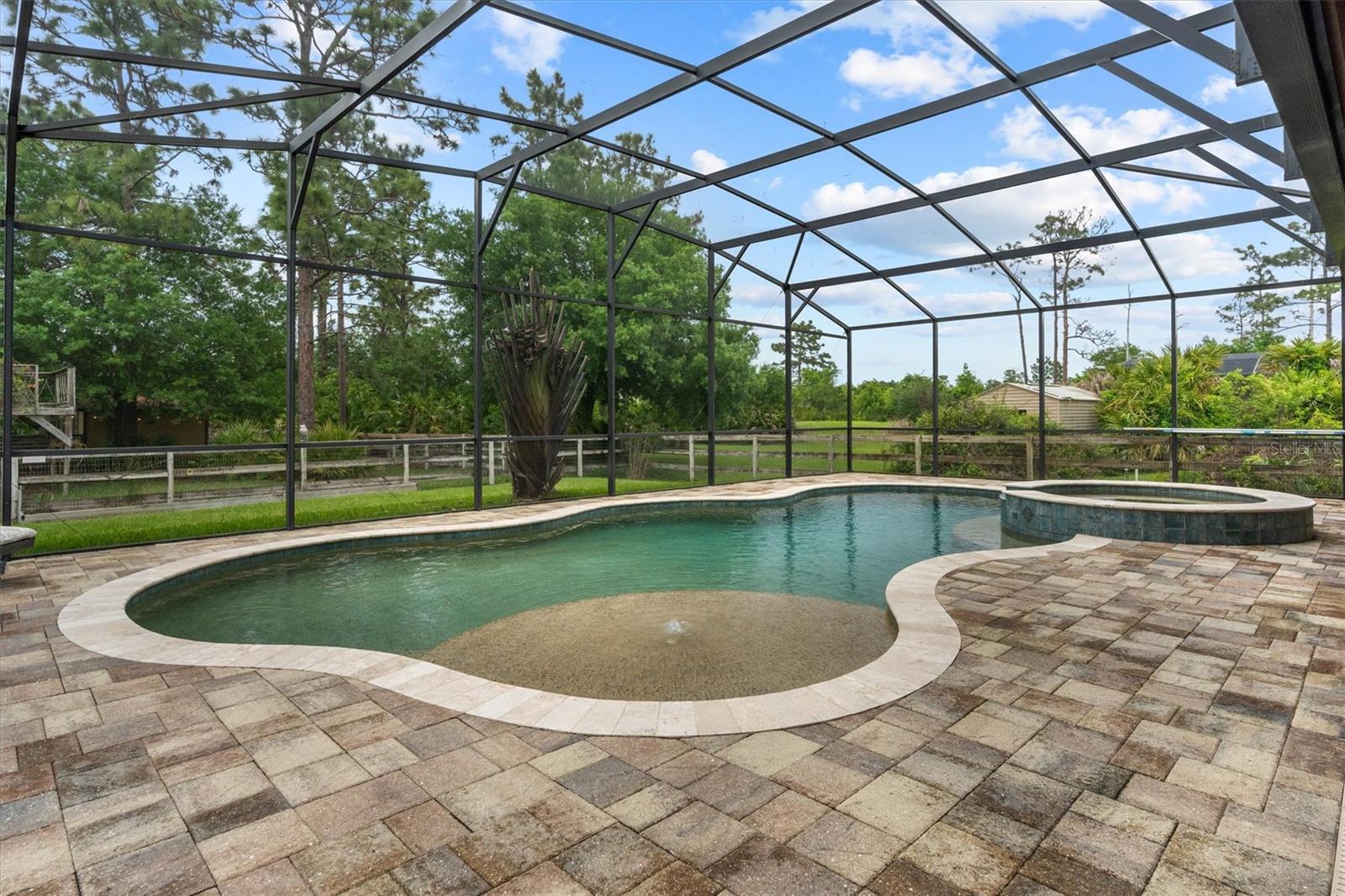 Image 9 of 83 For 19345 Mardi Gras Street