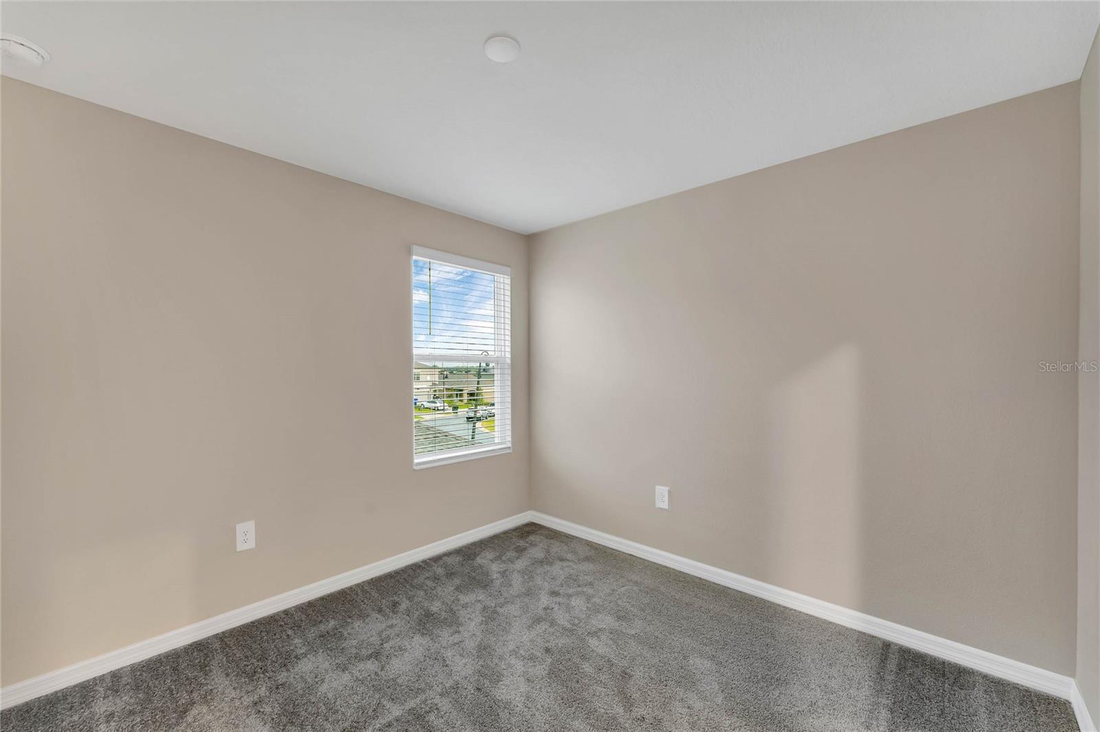 Image 31 of 37 For 2840 Muller Oak Loop