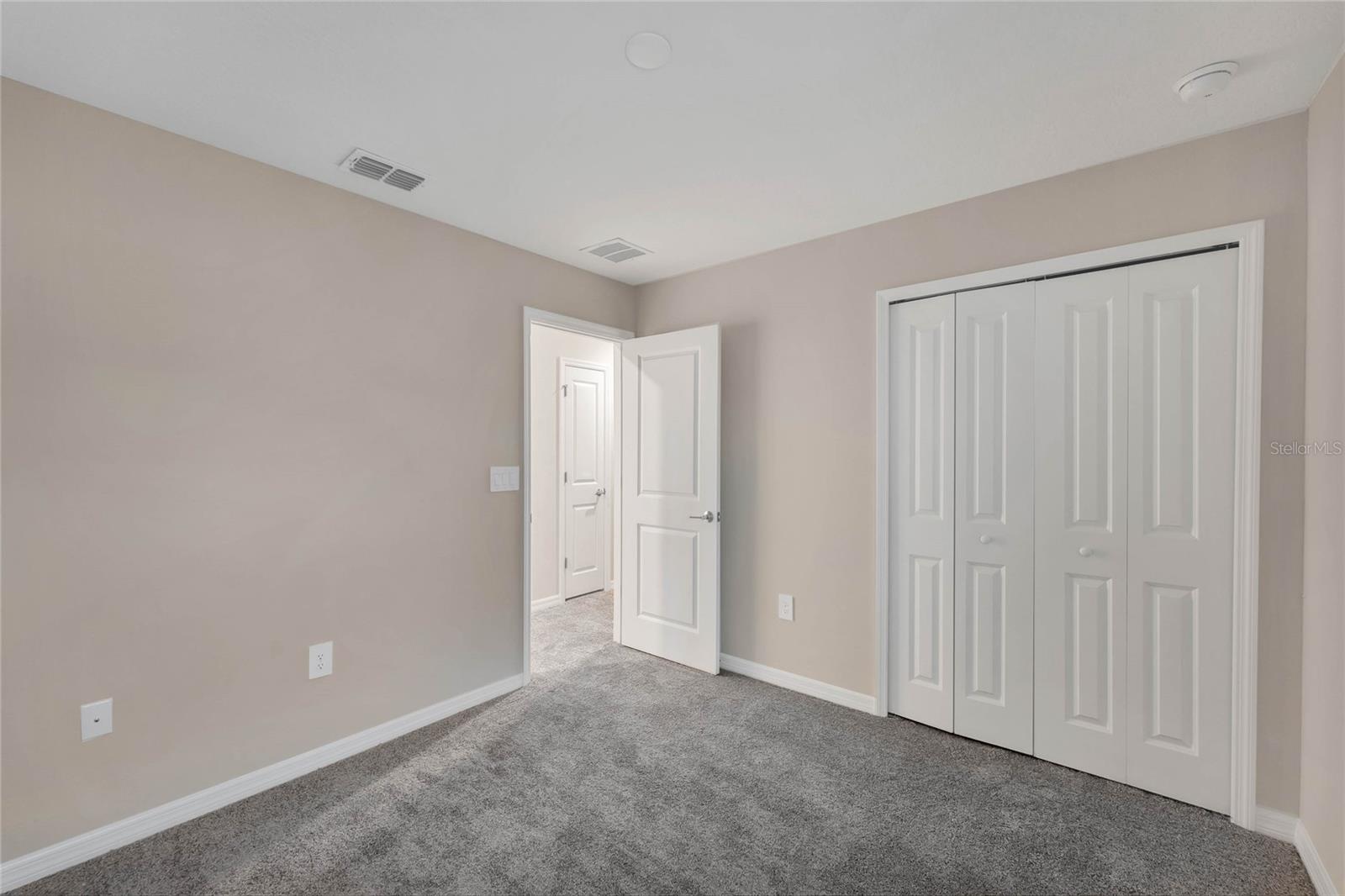 Image 32 of 37 For 2840 Muller Oak Loop