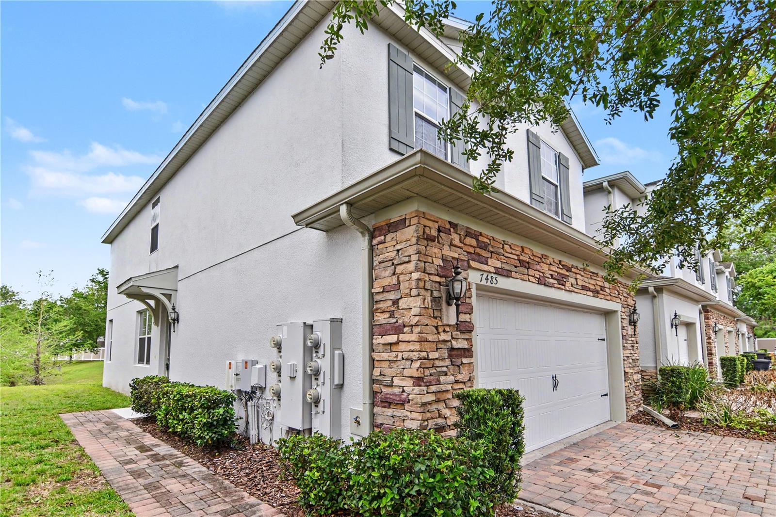 Image 2 of 28 For 7485 Aloma Pines