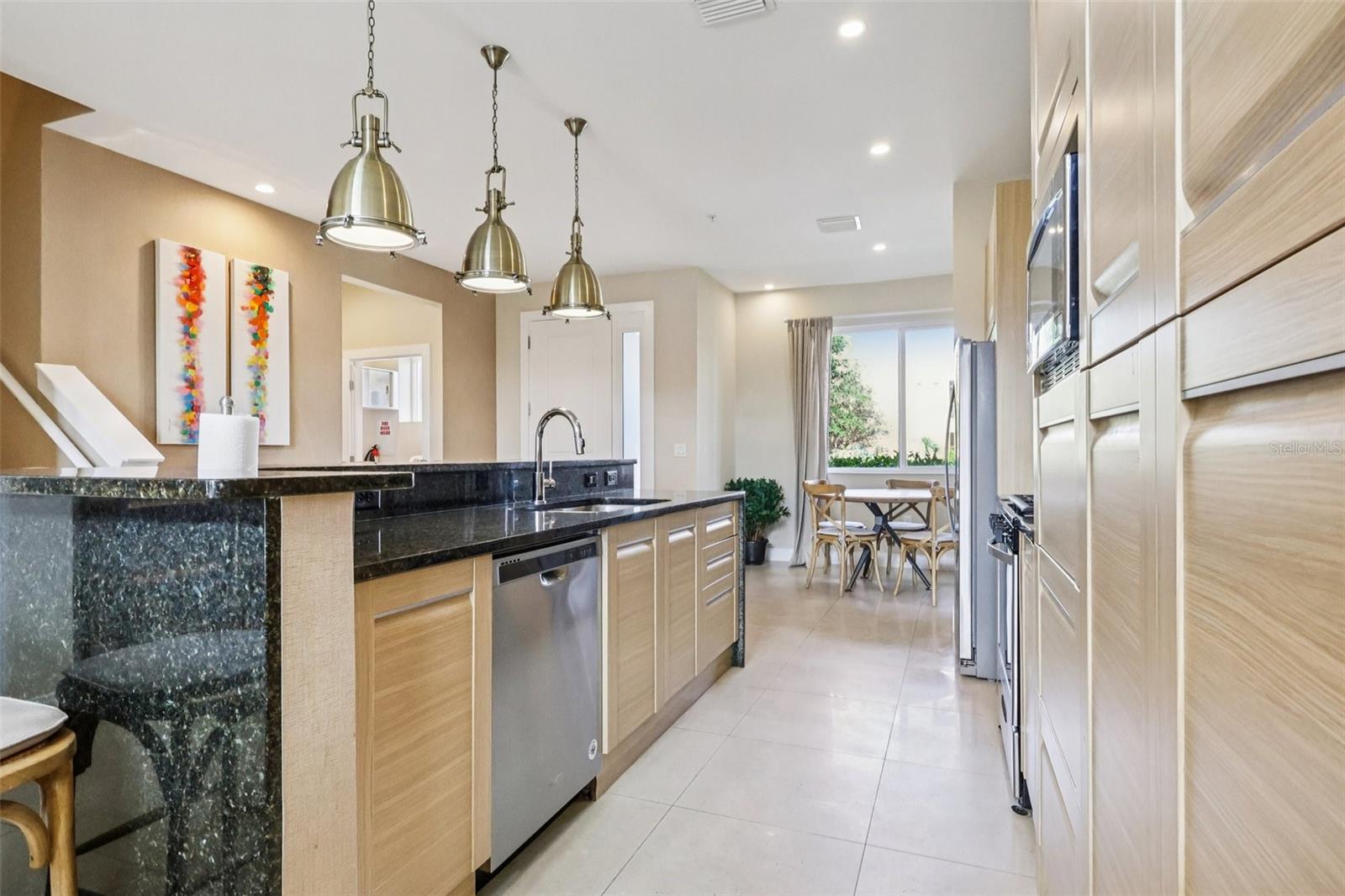 Image 13 of 57 For 3191 Brasilia Avenue