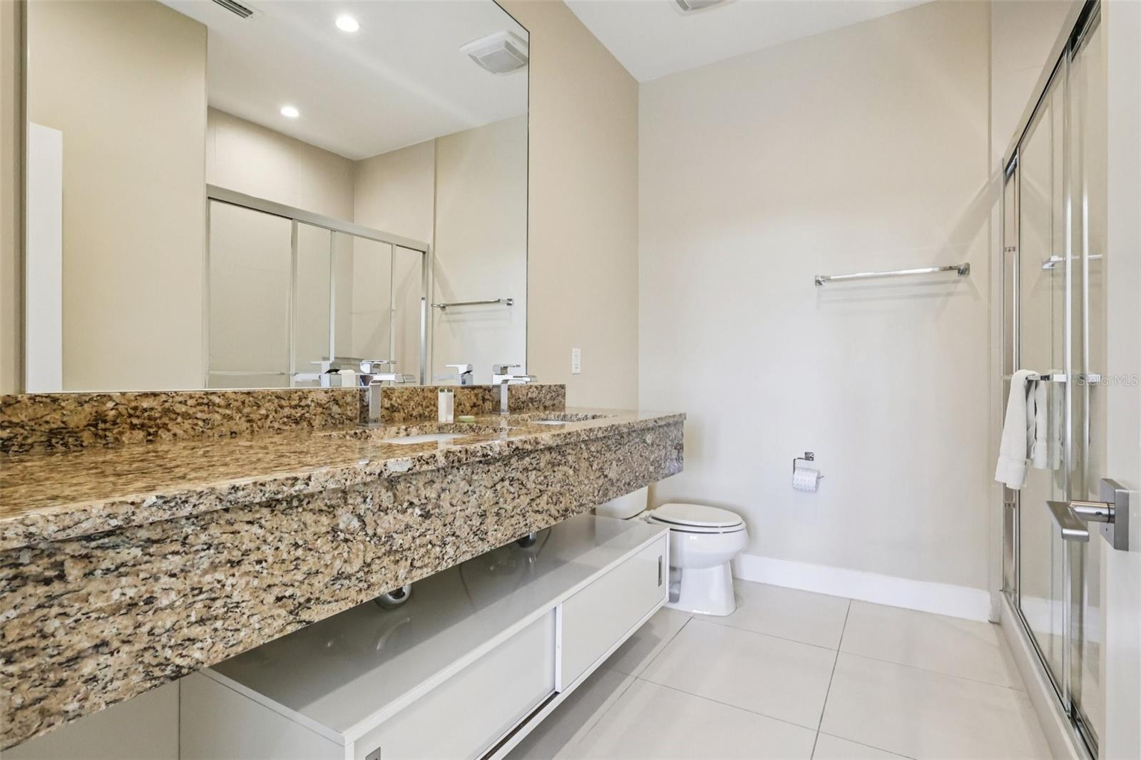 Image 20 of 57 For 3191 Brasilia Avenue