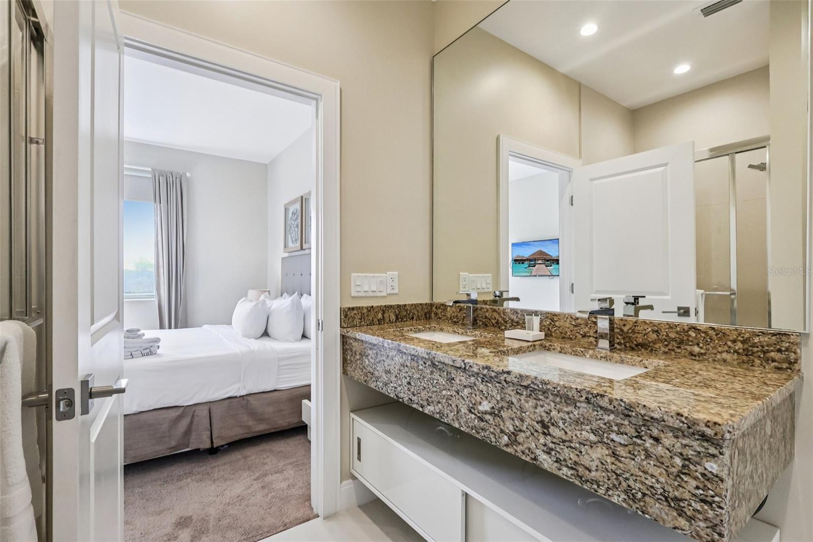 Image 35 of 57 For 3191 Brasilia Avenue