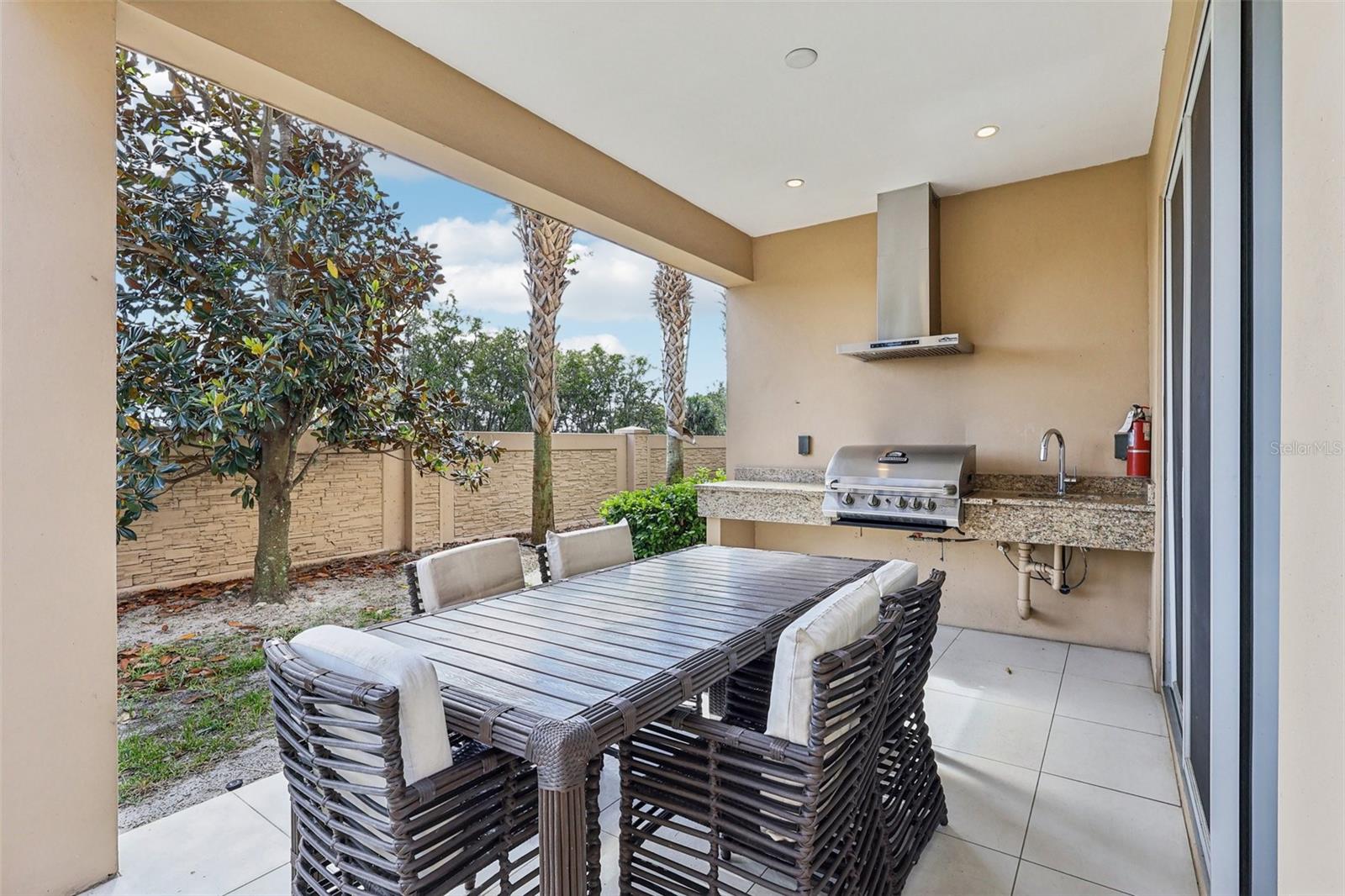 Image 39 of 57 For 3191 Brasilia Avenue