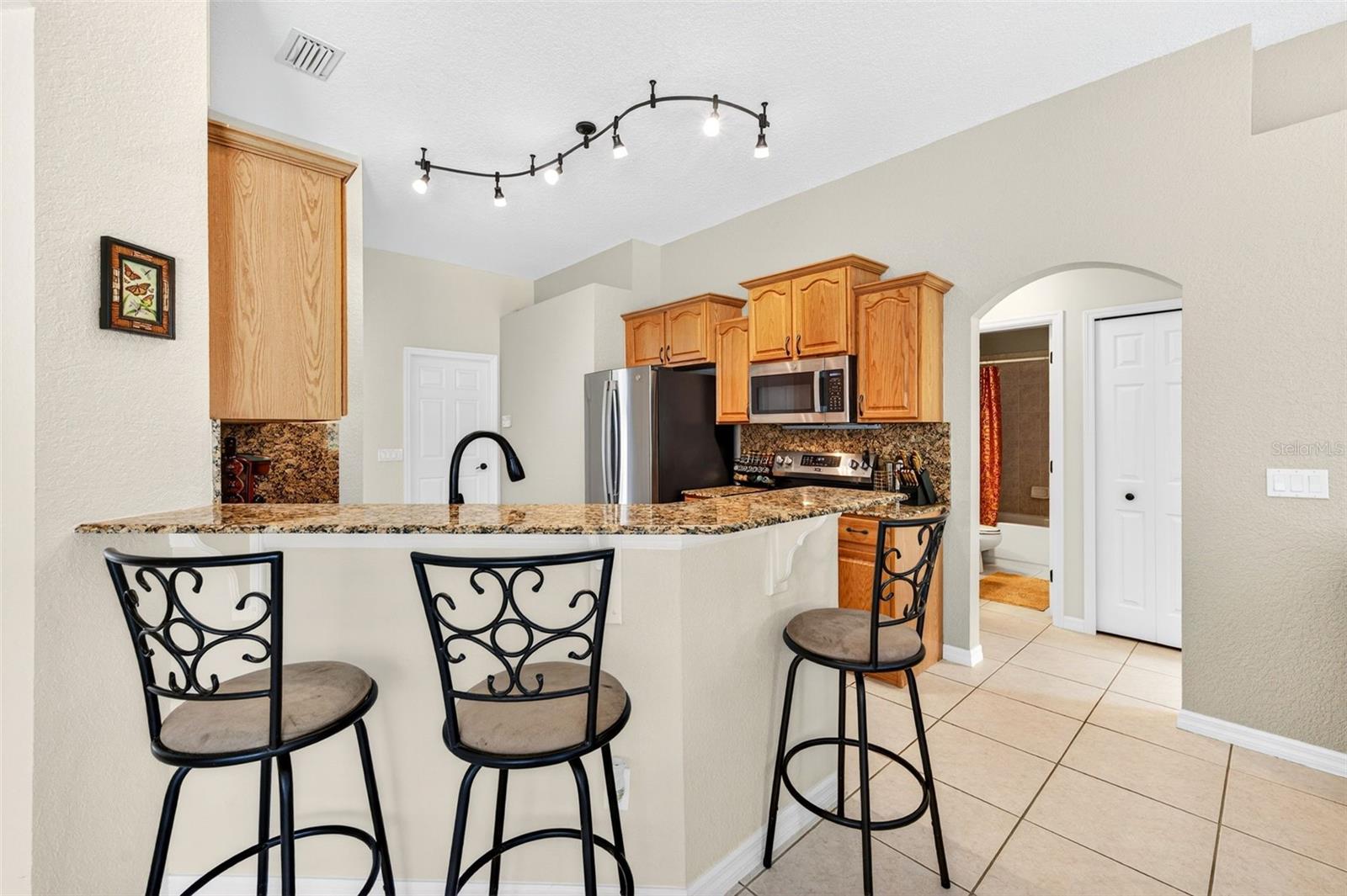 Image 21 of 53 For 831 Owl Street Sw