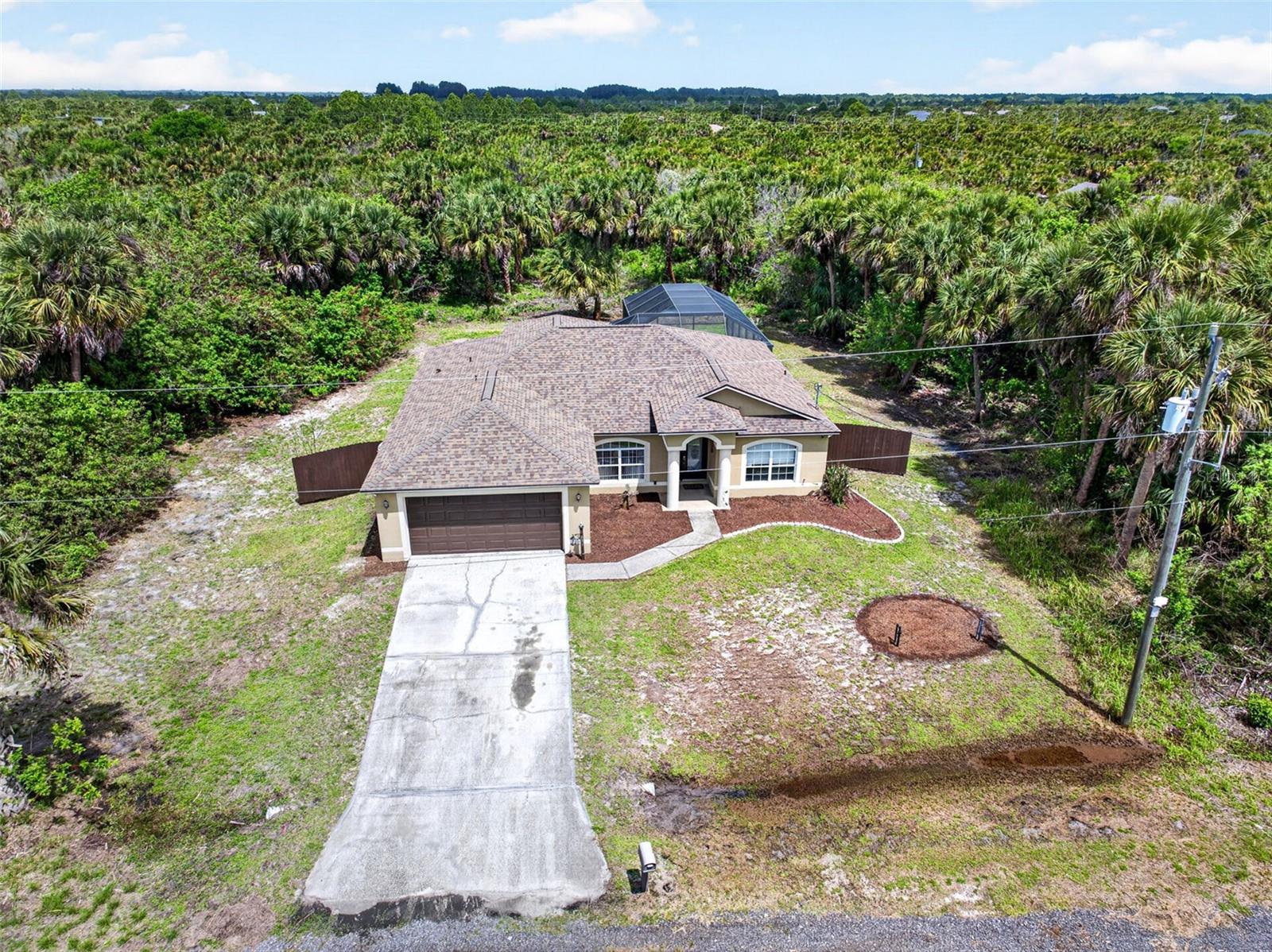 Image 3 of 53 For 831 Owl Street Sw