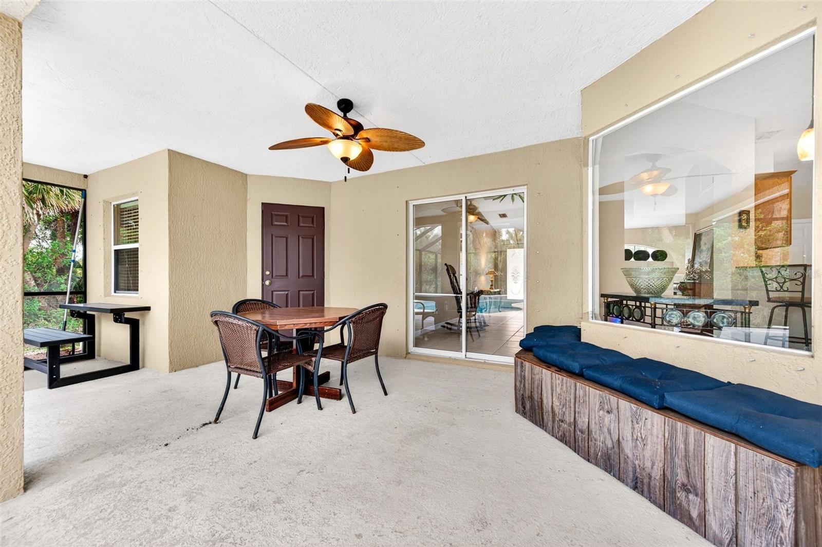 Image 43 of 53 For 831 Owl Street Sw