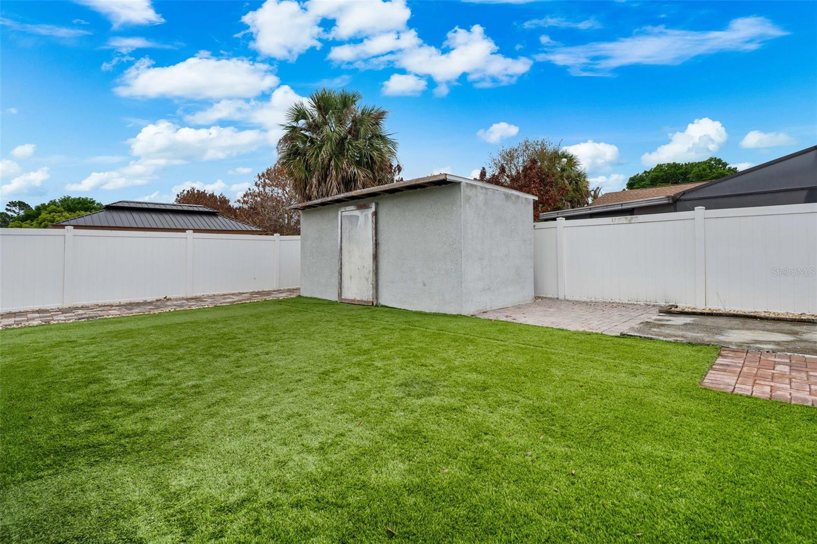 Image 24 of 39 For 2864 Grand Bend Court