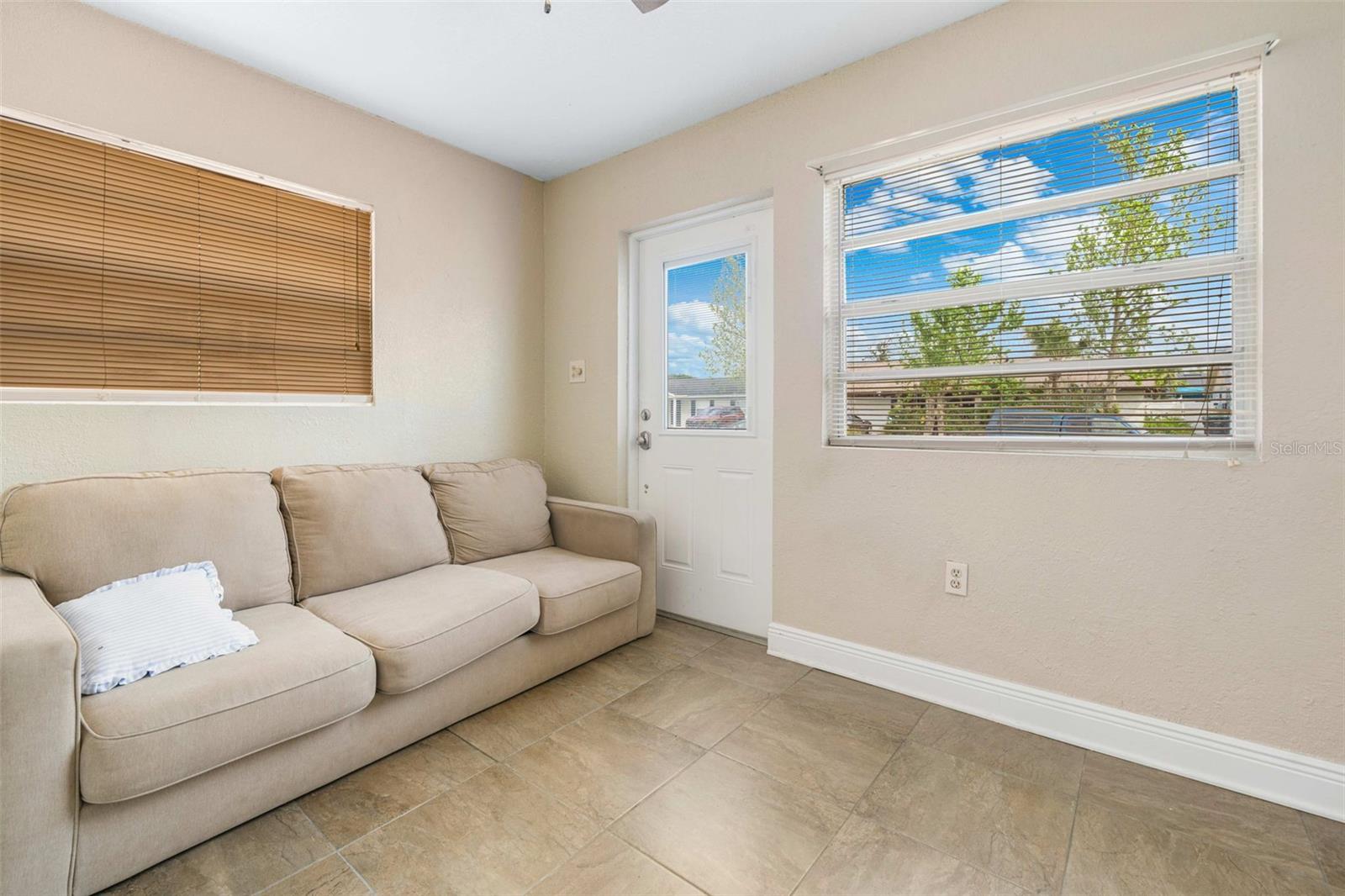 Image 31 of 39 For 2864 Grand Bend Court