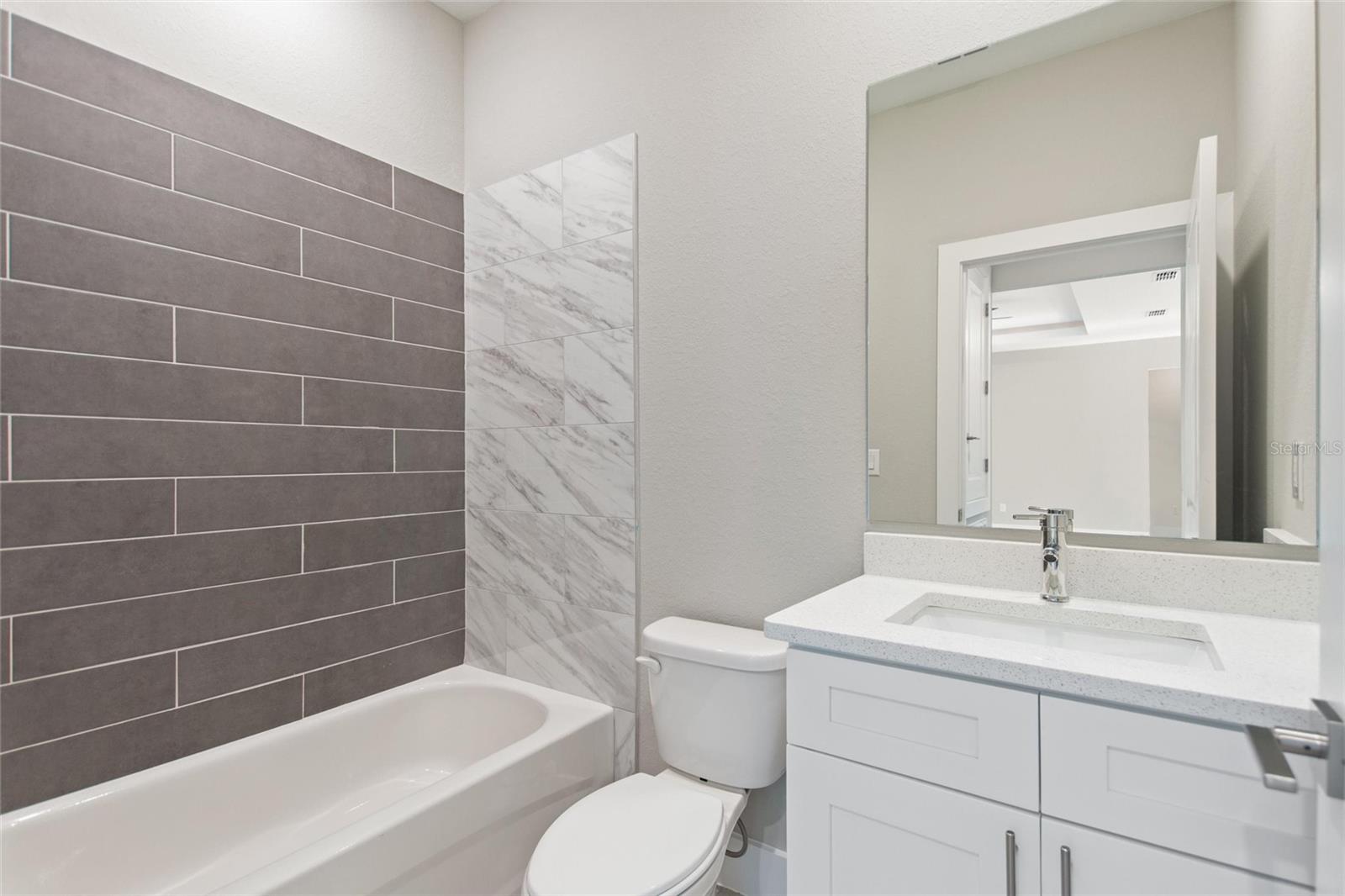 Image 15 of 26 For 1829 Northland Avenue