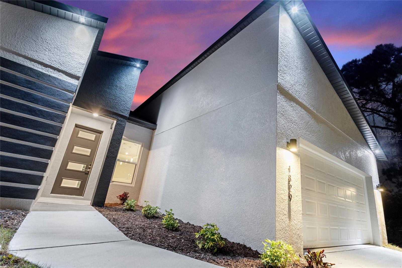 Image 4 of 26 For 1829 Northland Avenue