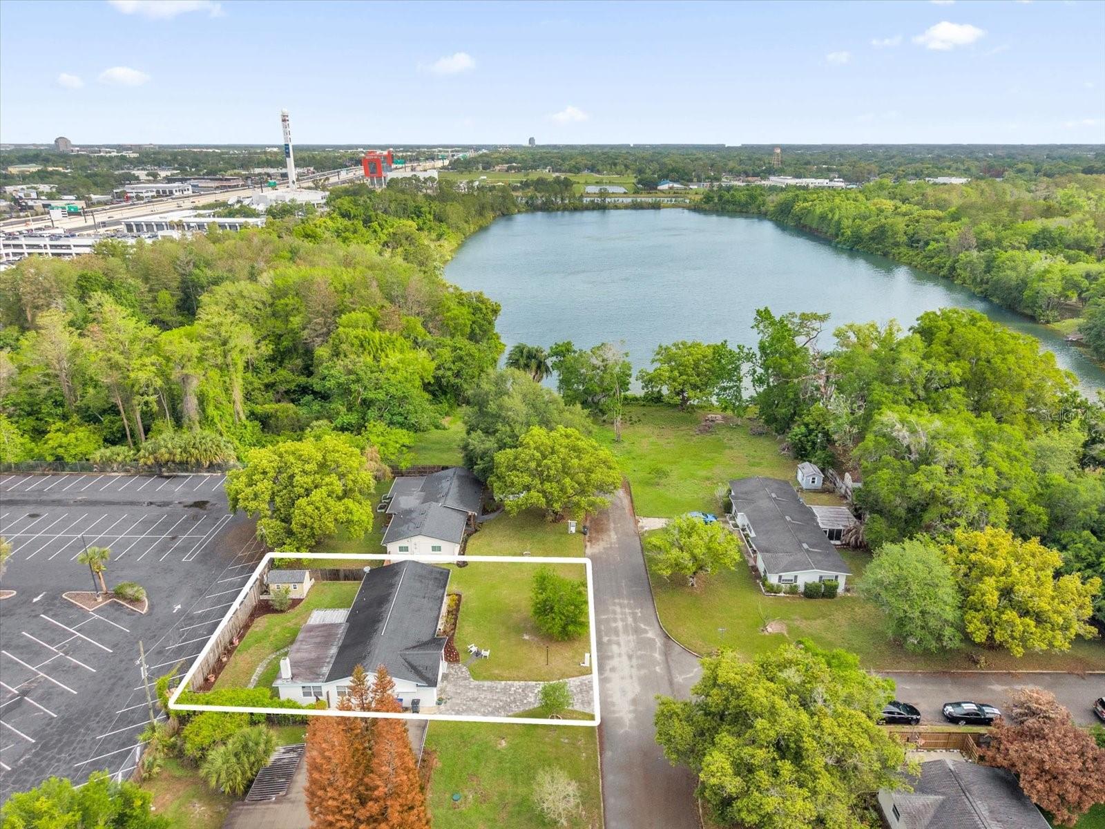 Image 2 of 28 For 950 Hanover Avenue